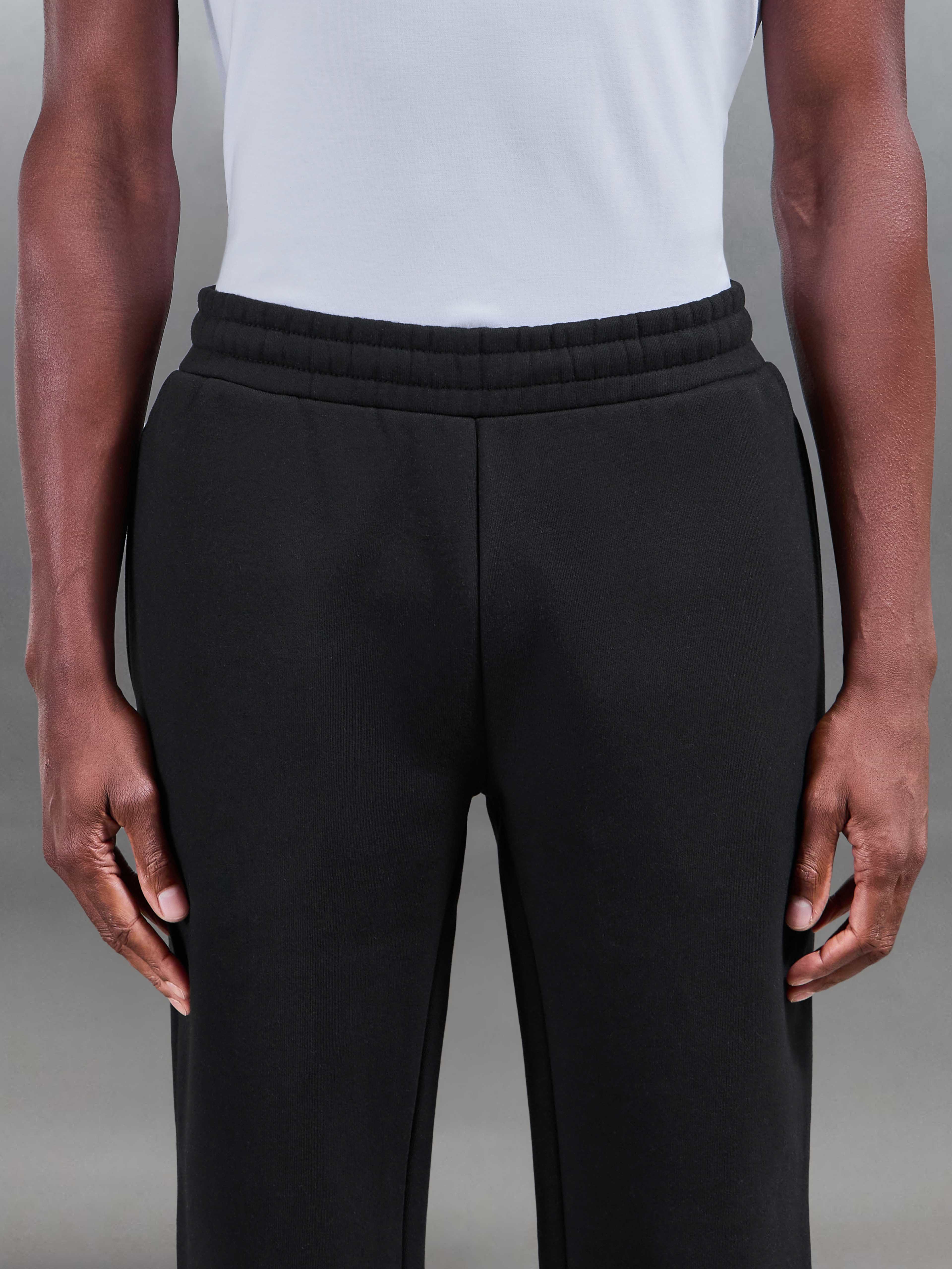 Relaxed Fit Straight Leg Jogger in Black