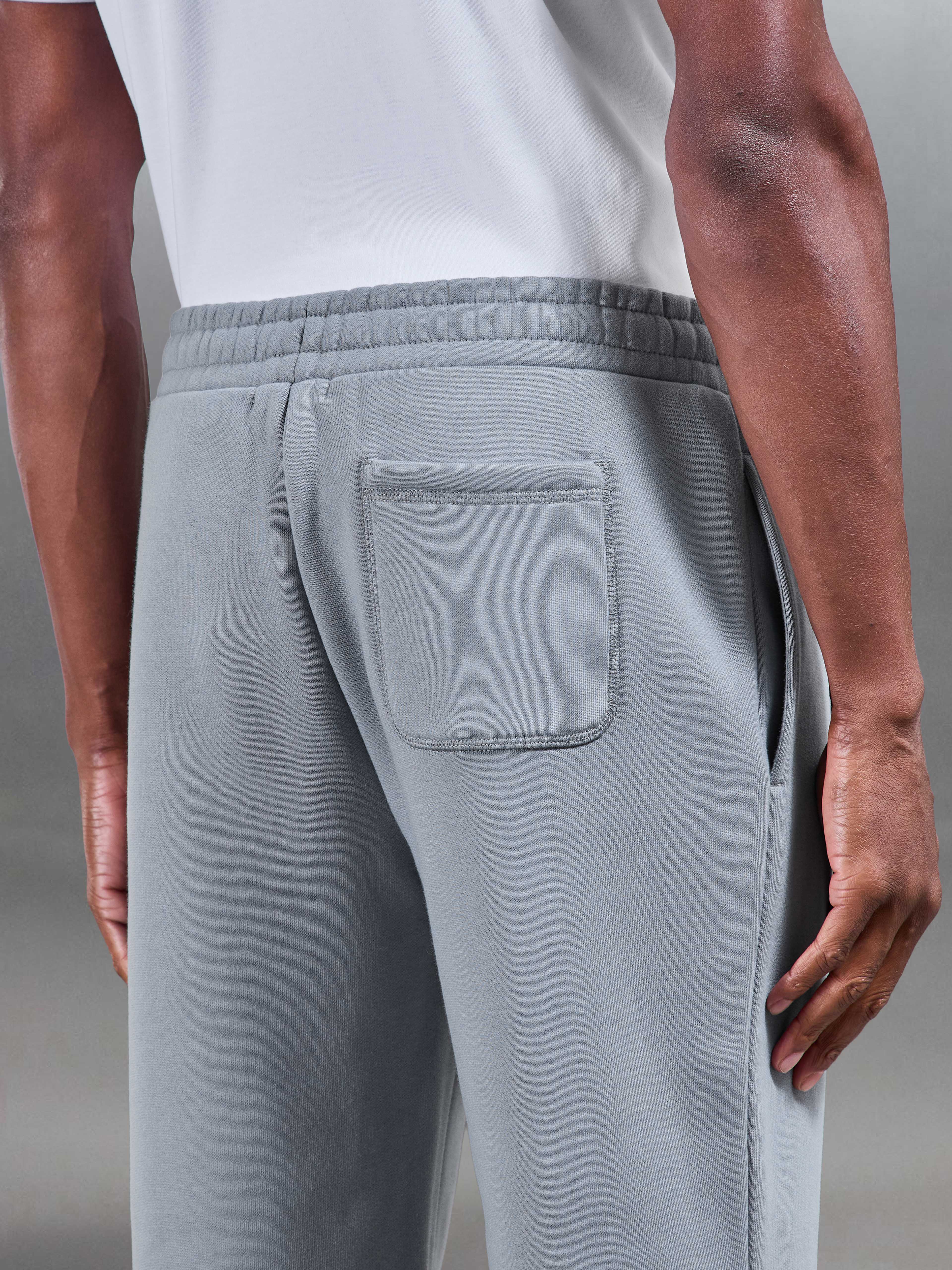Relaxed Fit Straight Leg Jogger in Coast Blue