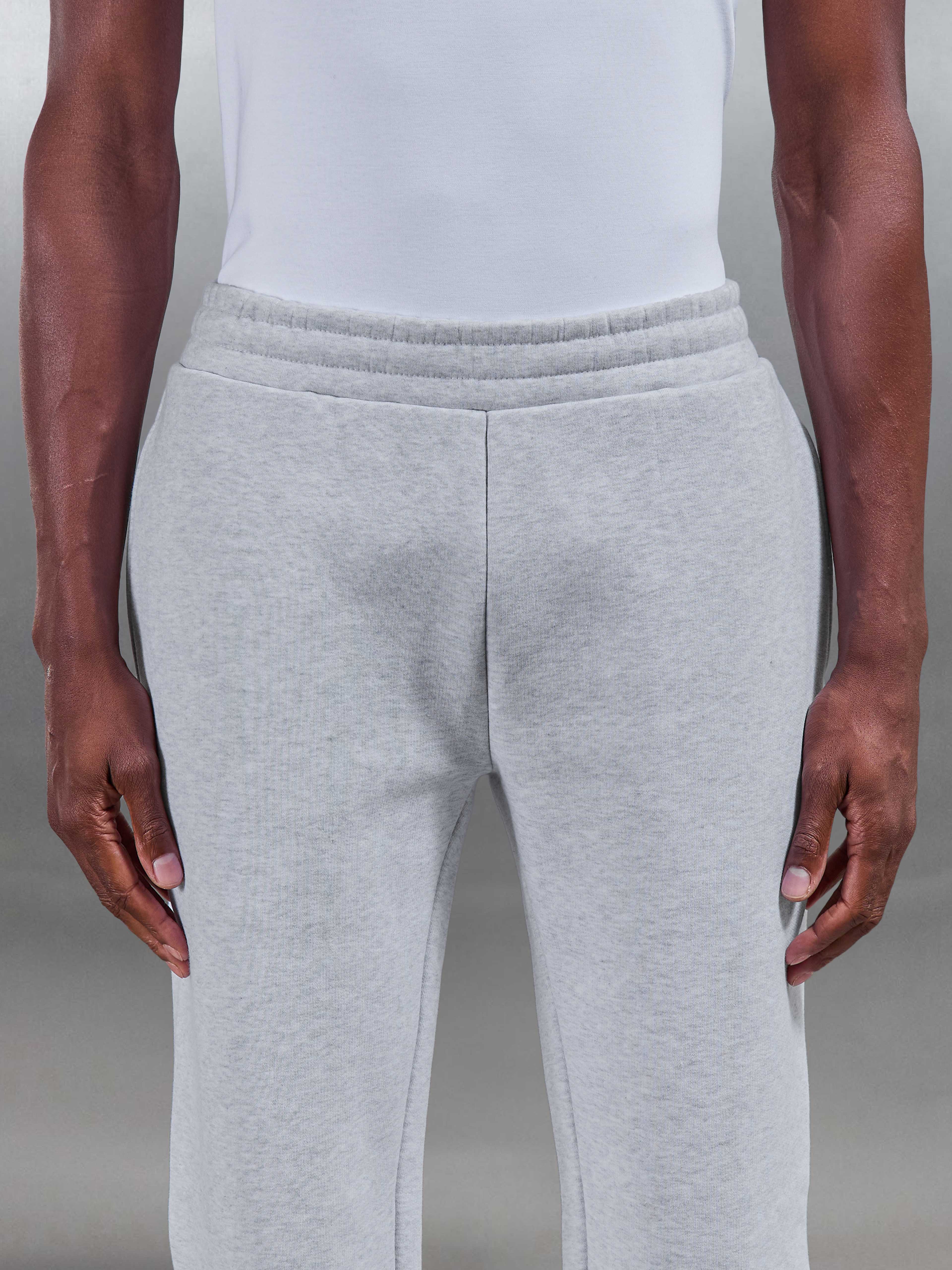Relaxed Fit Straight Leg Jogger in Marl Grey
