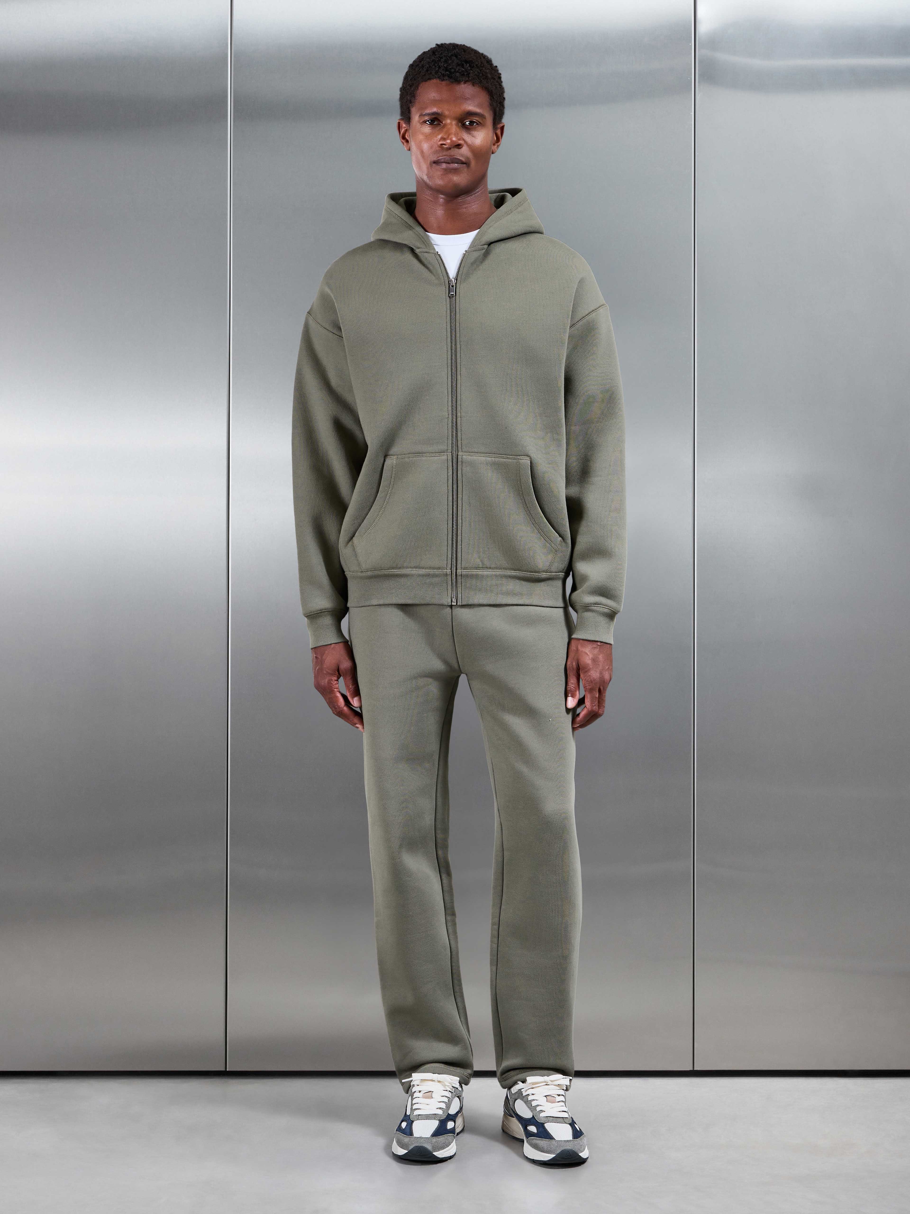 Relaxed Fit Straight Leg Jogger in Olive