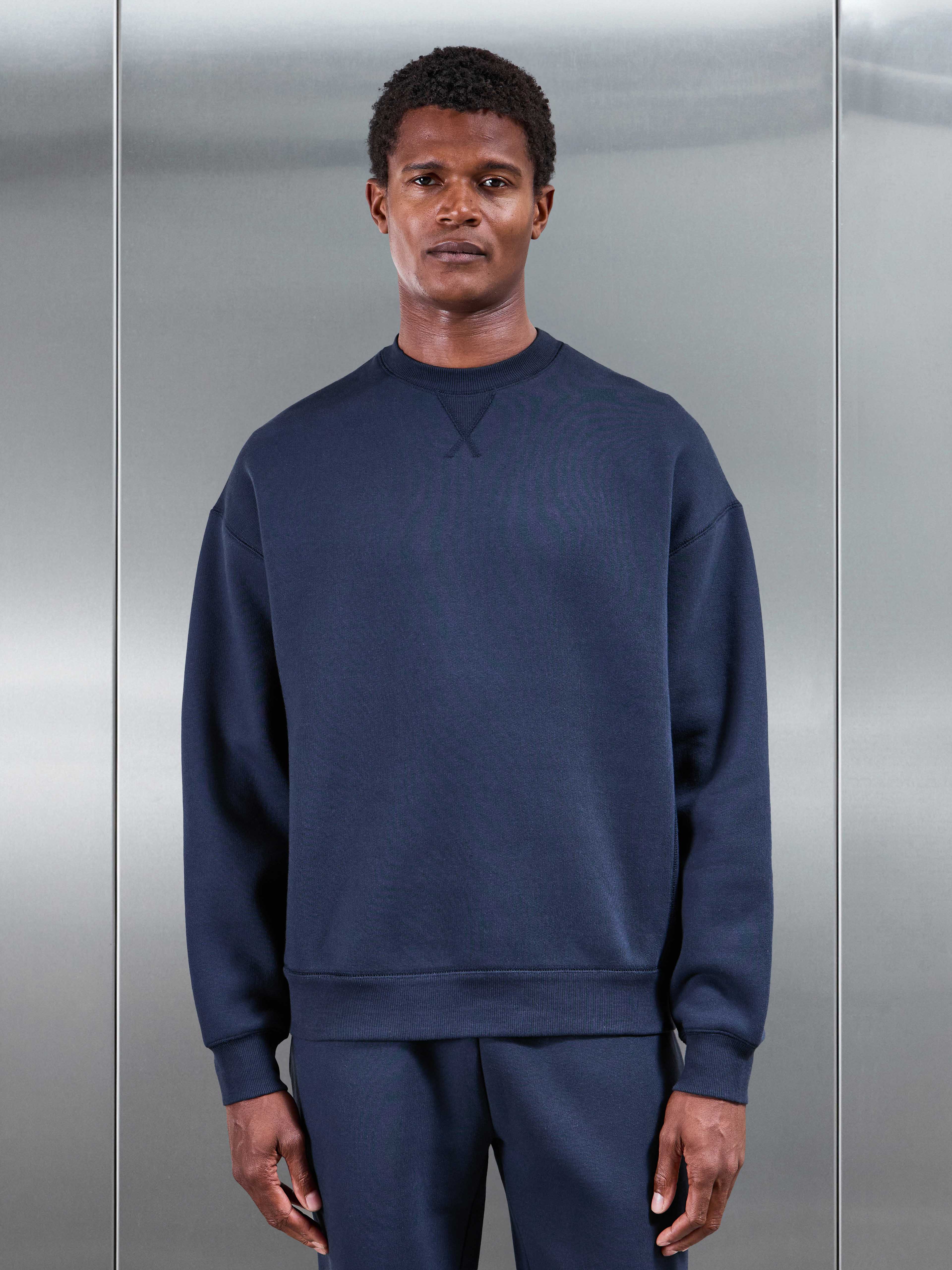 Relaxed Fit Sweatshirt in Navy