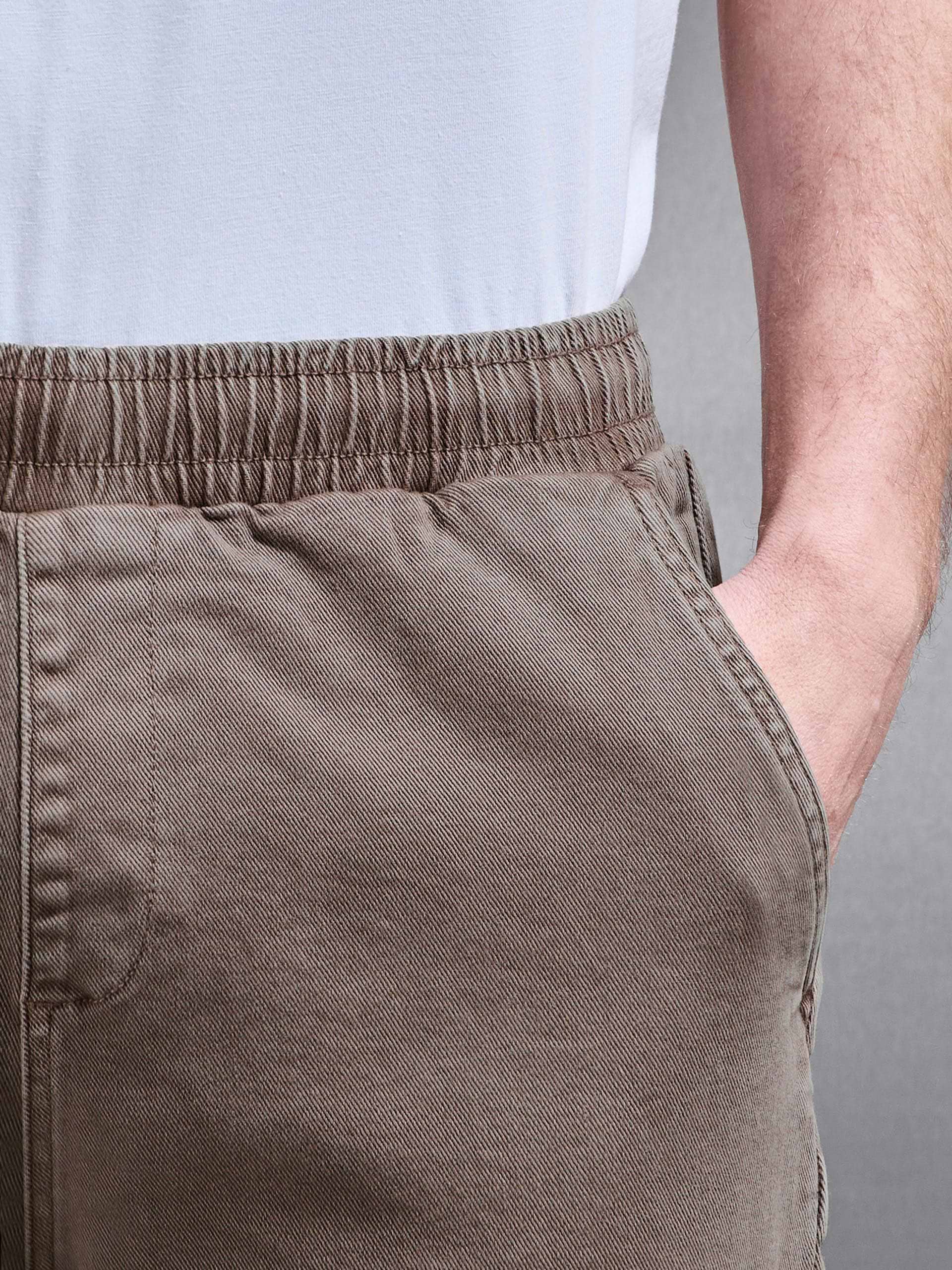 Relaxed Cotton Twill Trouser in Taupe