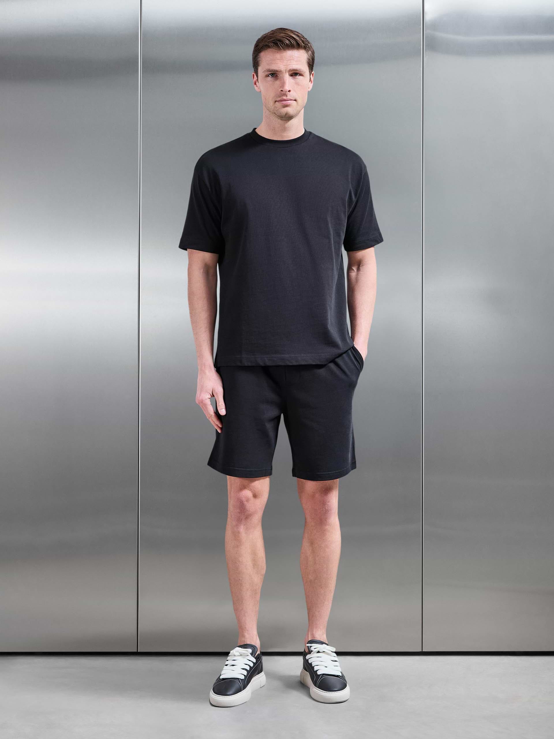 Relaxed Fit Cotton Short in Black