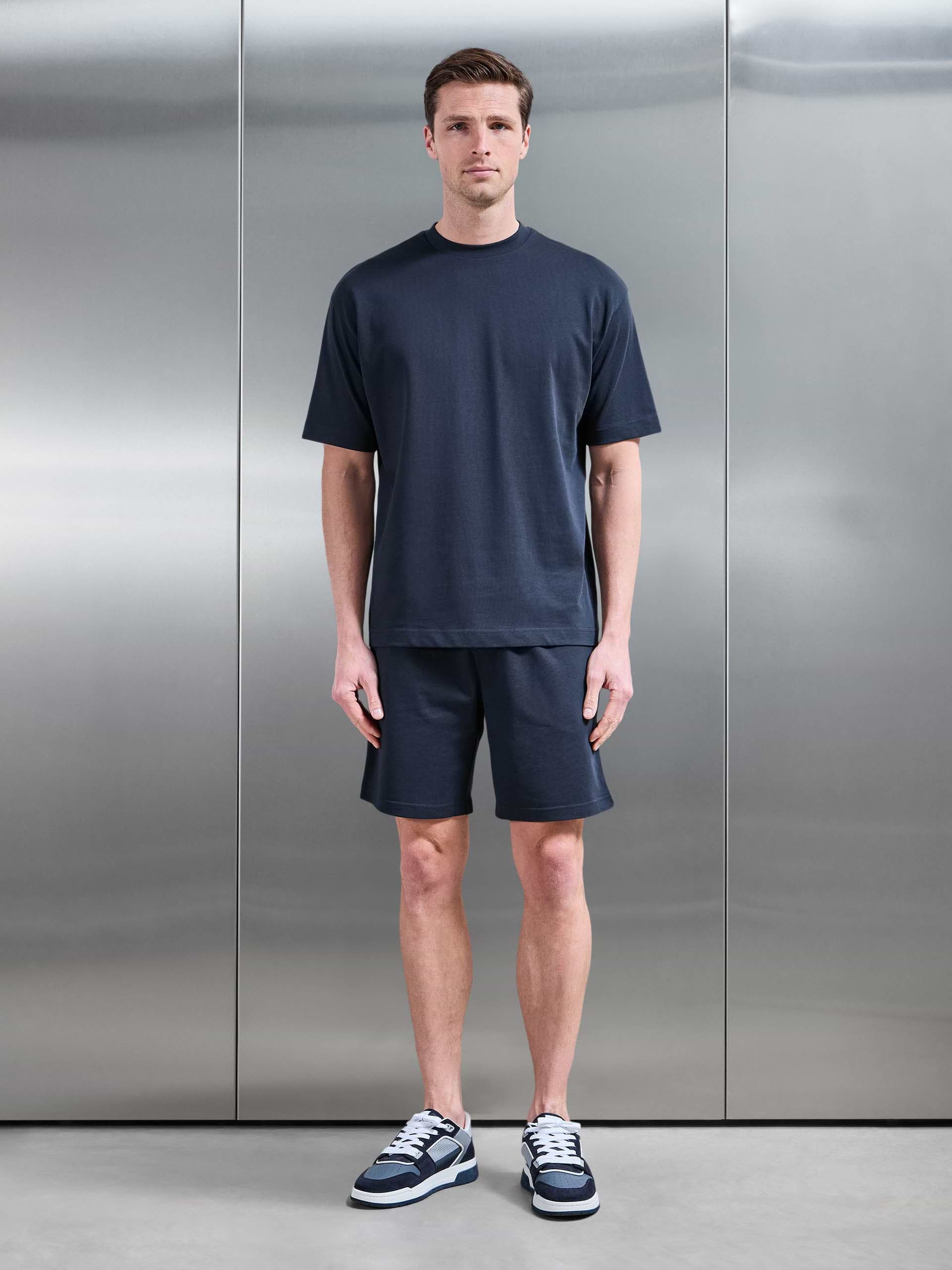 Relaxed Fit Cotton Short in Navy
