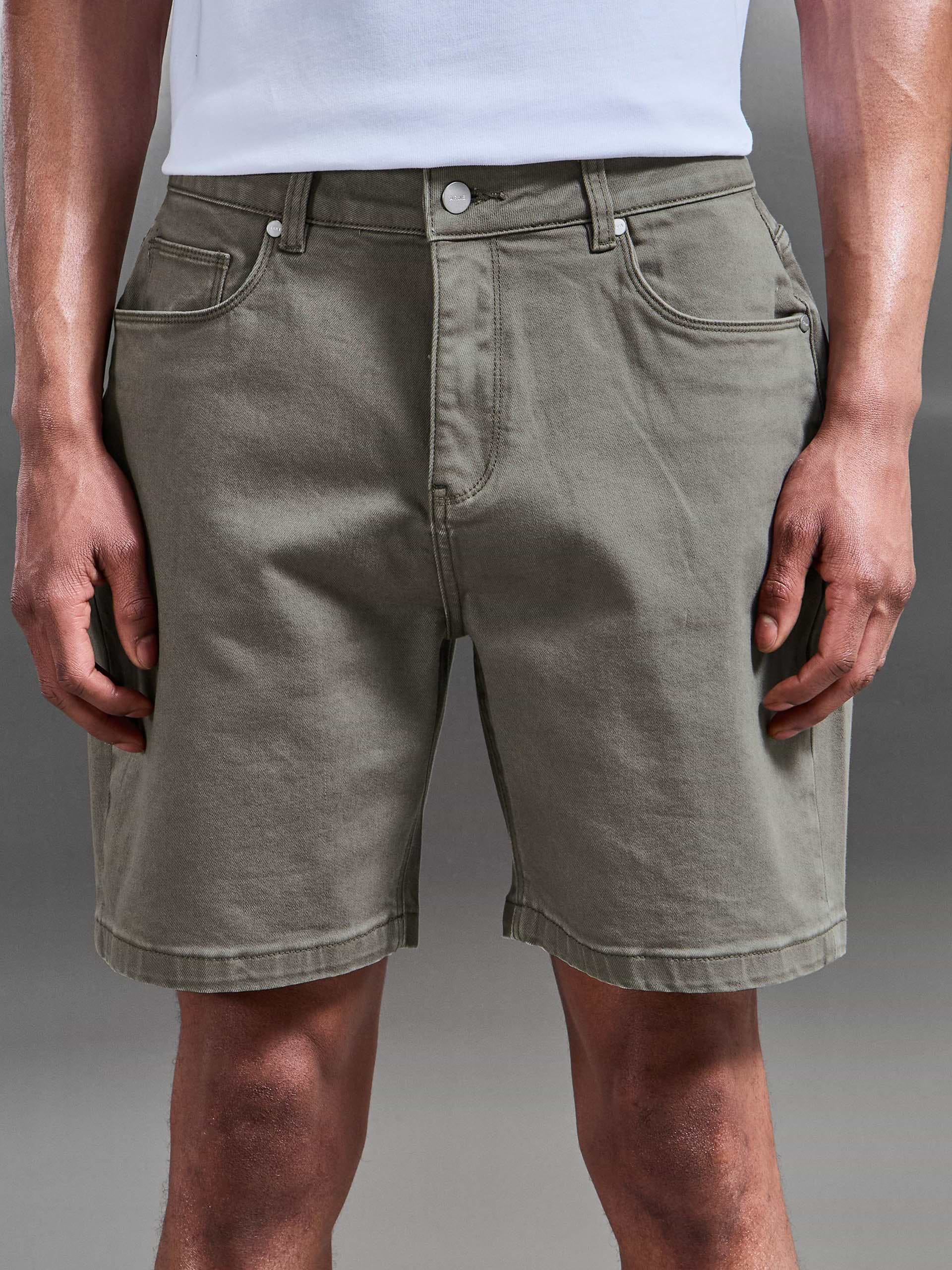 Relaxed Fit Denim Short in Olive