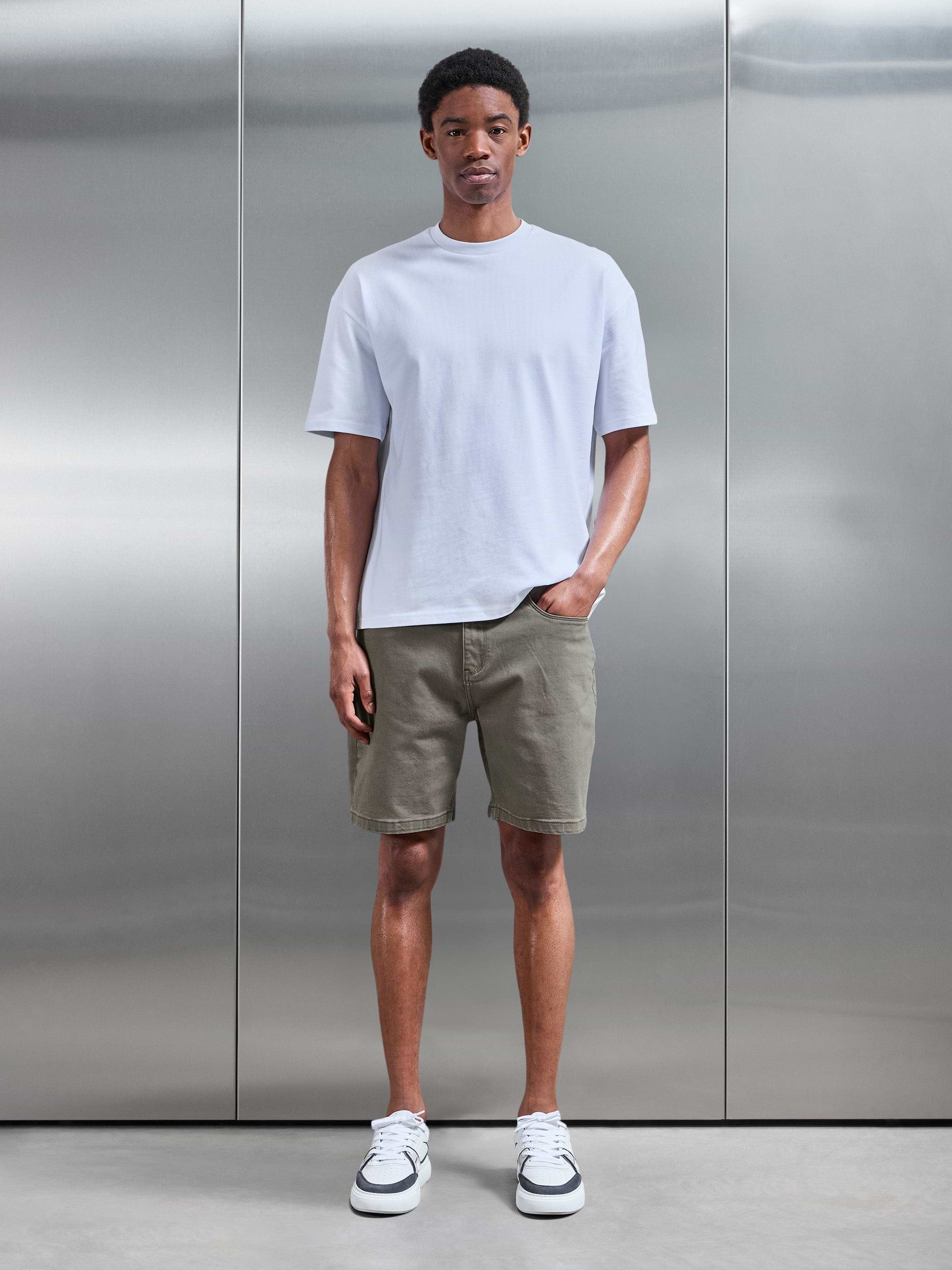 Relaxed Fit Denim Short in Olive