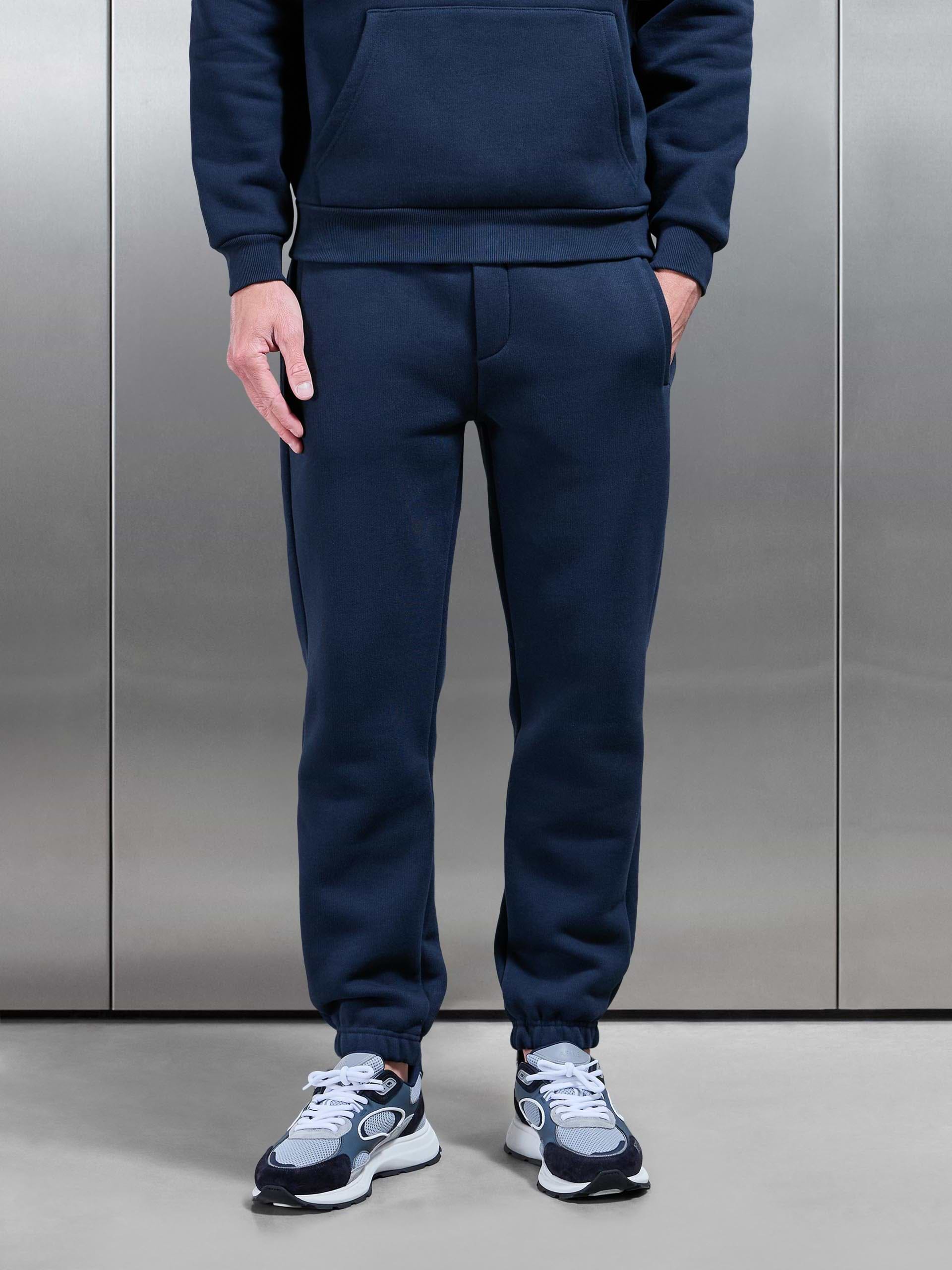 Relaxed Fit Jogger in Navy