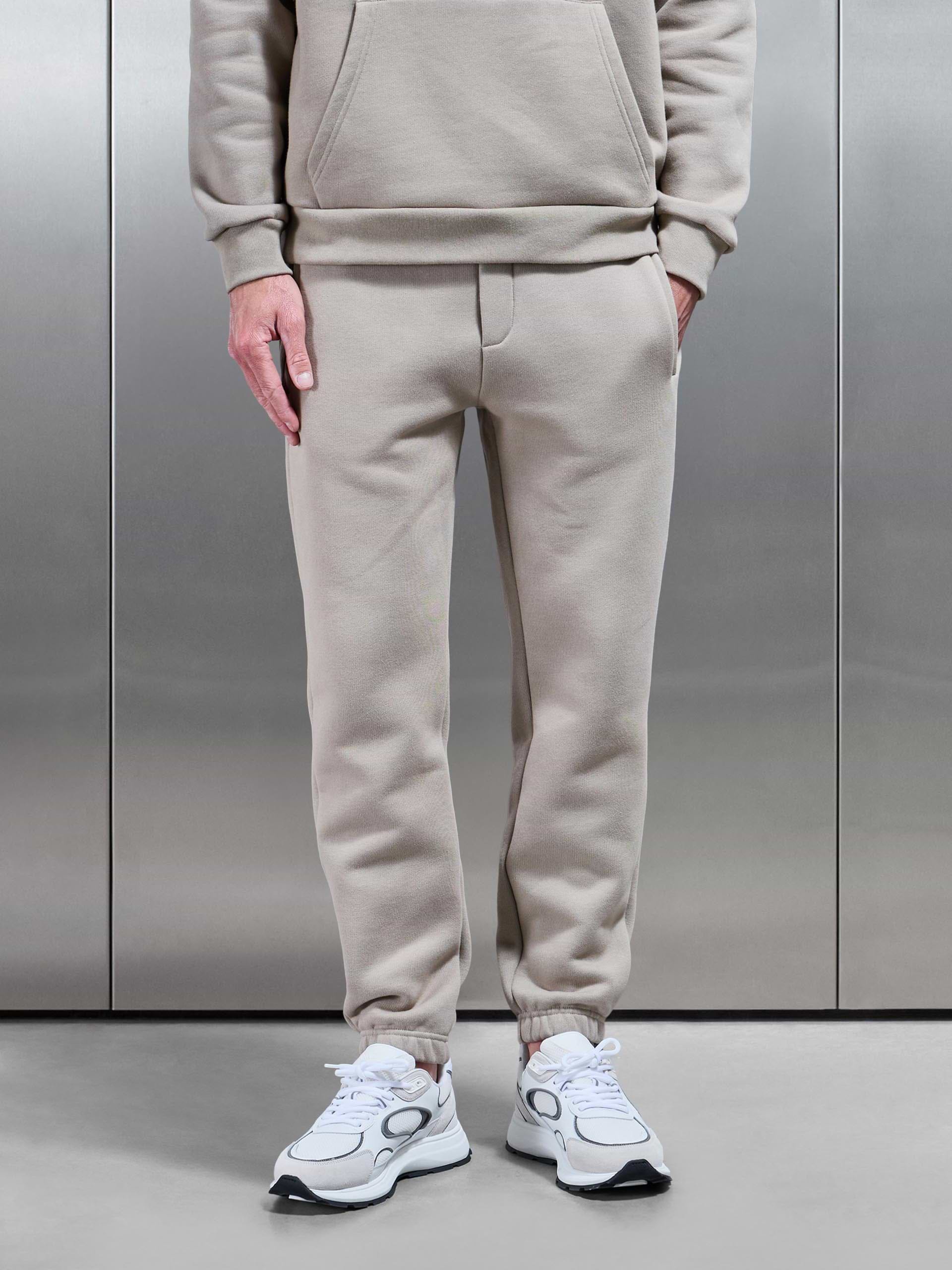 Relaxed Fit Jogger in Stone