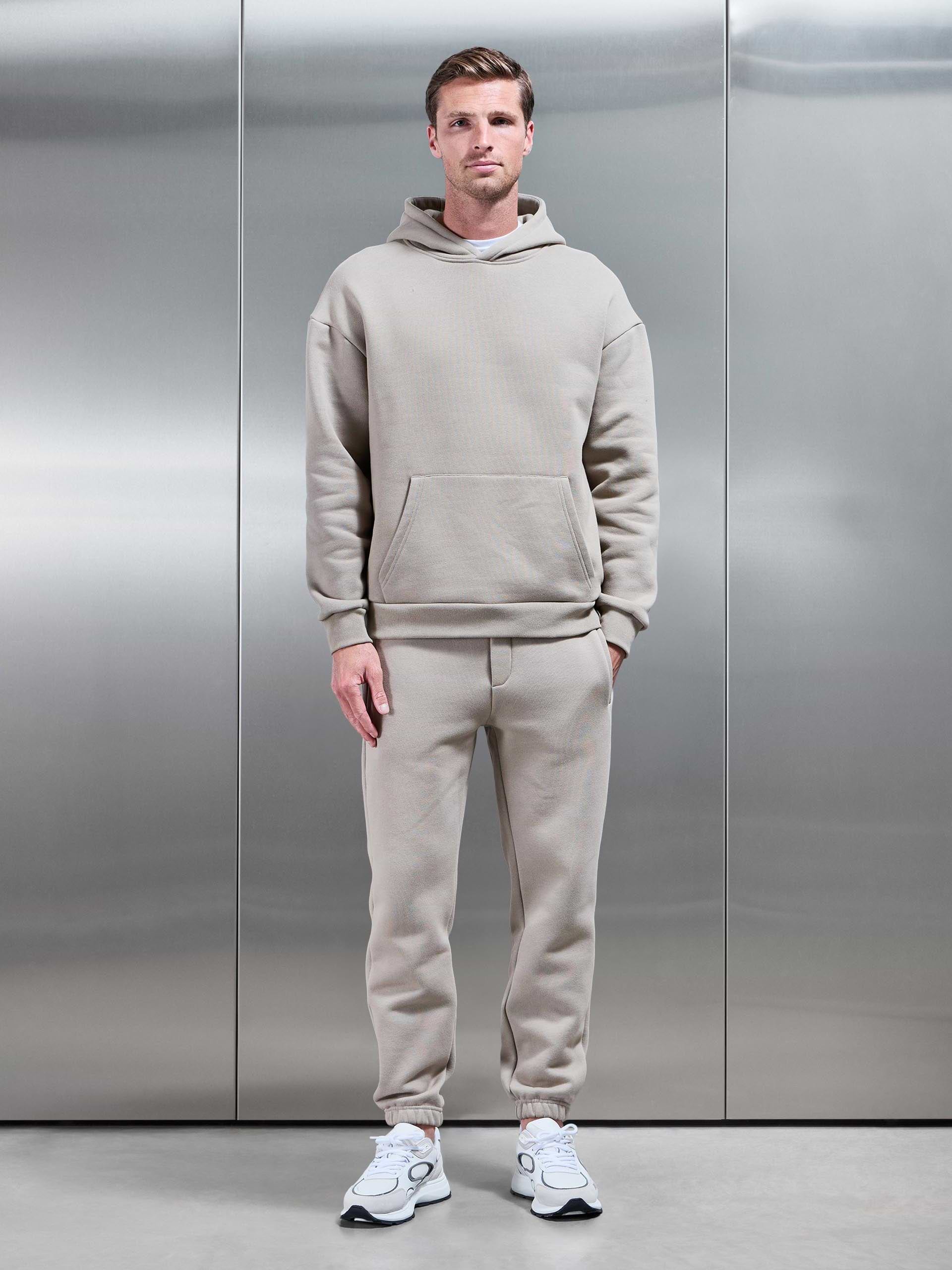 Relaxed Fit Jogger in Stone