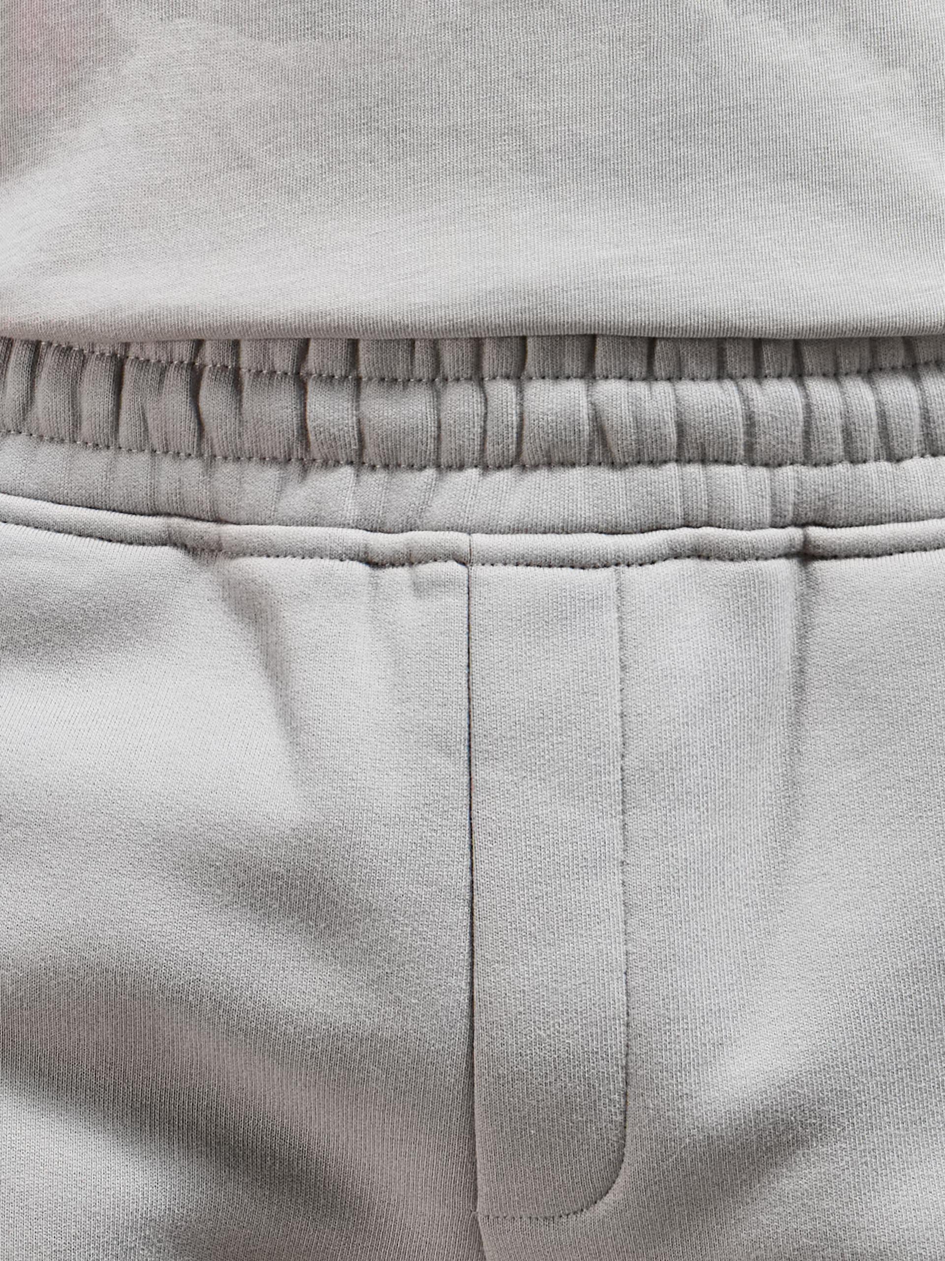 Relaxed Fit Short in Stone