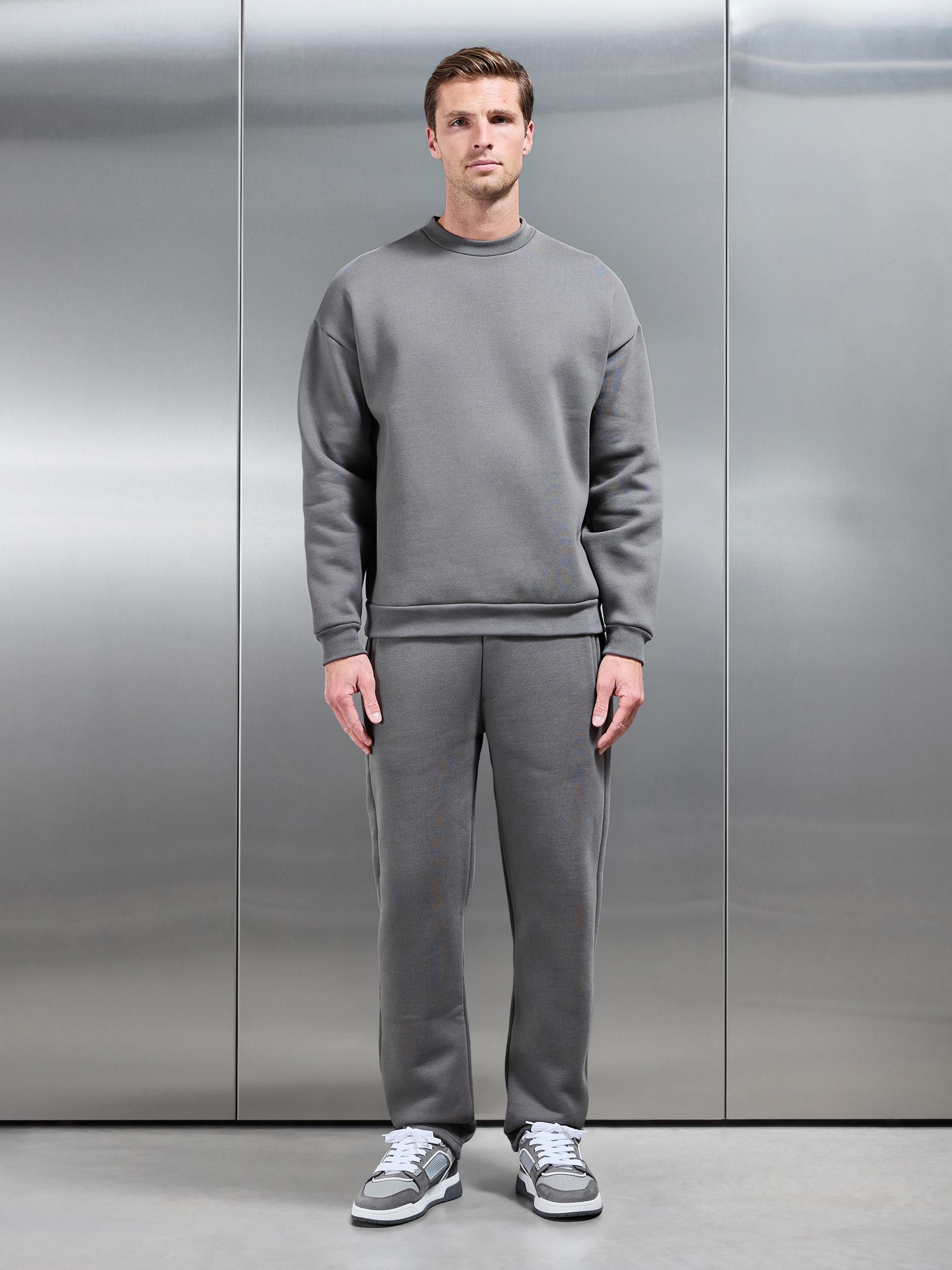 Relaxed Fit Sweatshirt in Grey