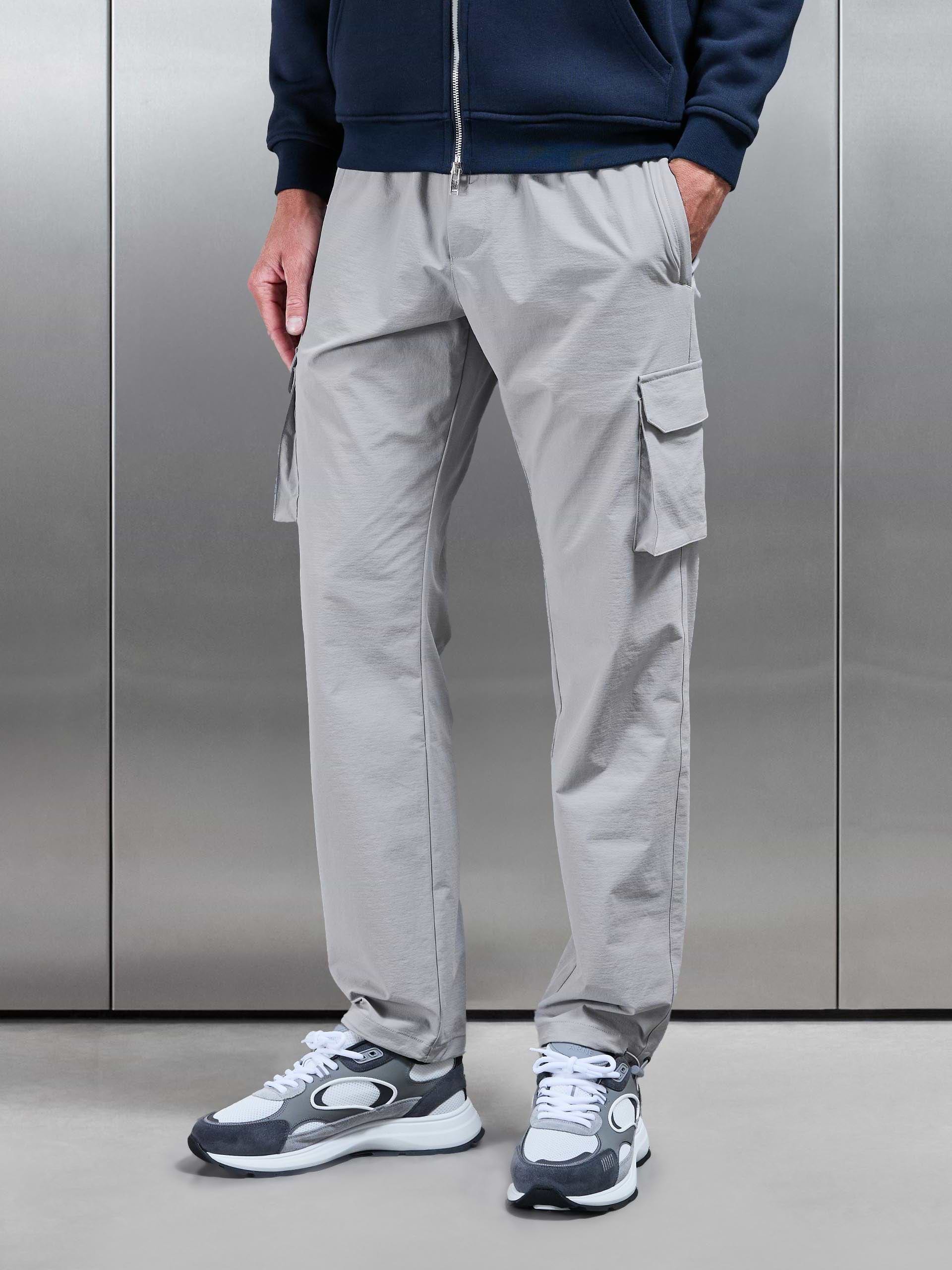 Relaxed Fit Utility Cargo Pant in Mid Grey