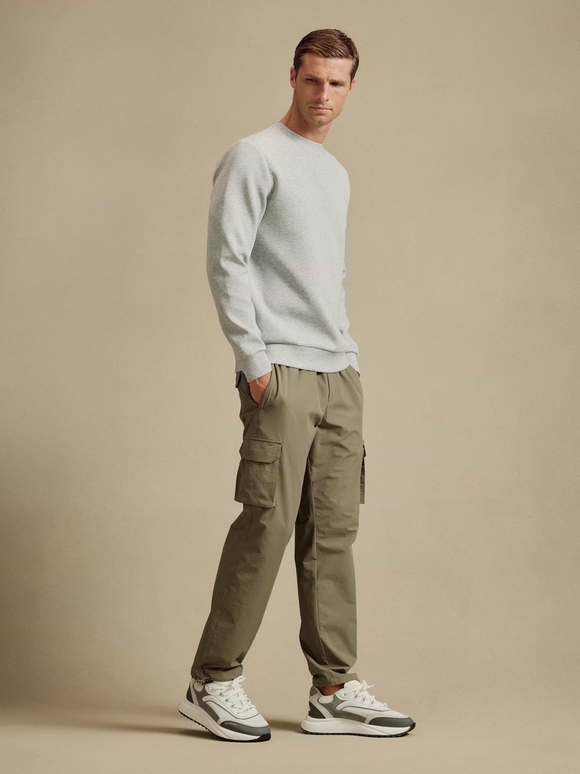 Relaxed Fit Utility Cargo Pant in Olive