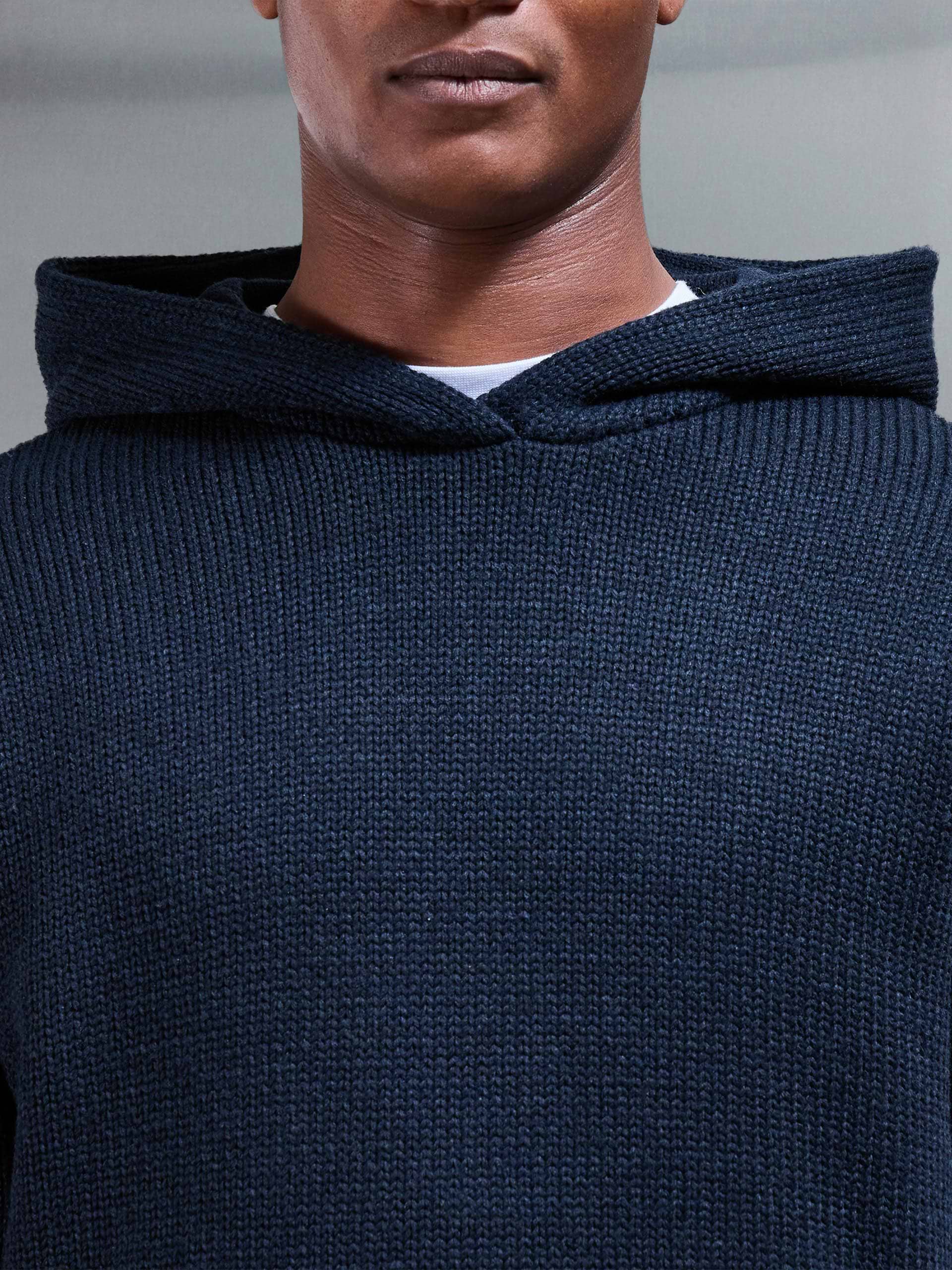 Relaxed Fit Chunky Knitted Hoodie in Navy