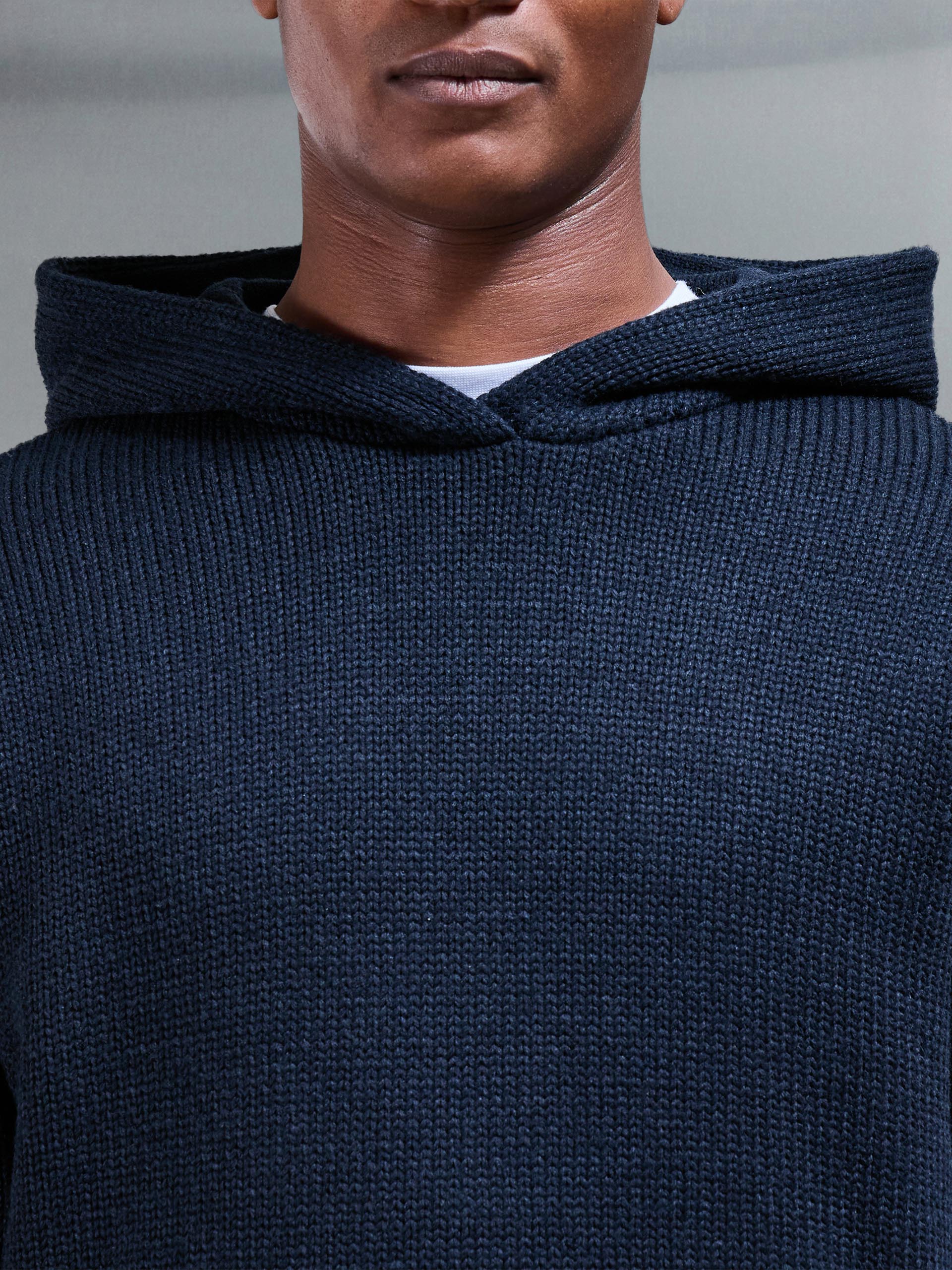 Relaxed Fit Chunky Knitted Hoodie in Navy