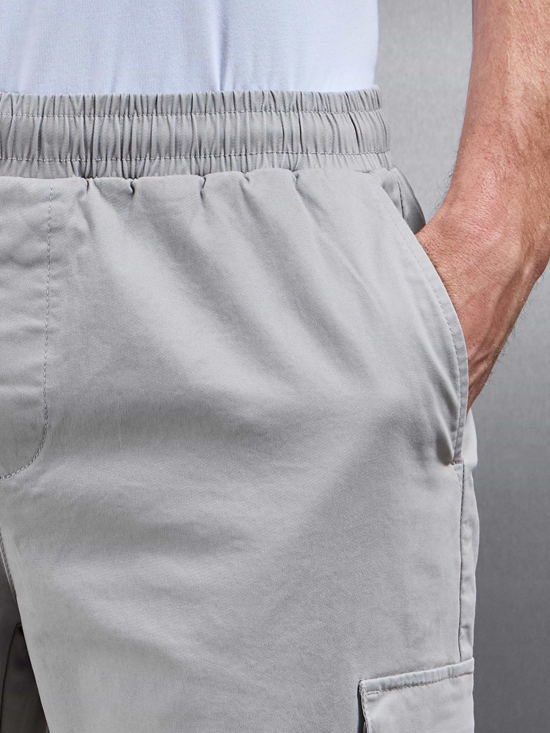 Relaxed Fit Cotton Cargo Pant in Stone