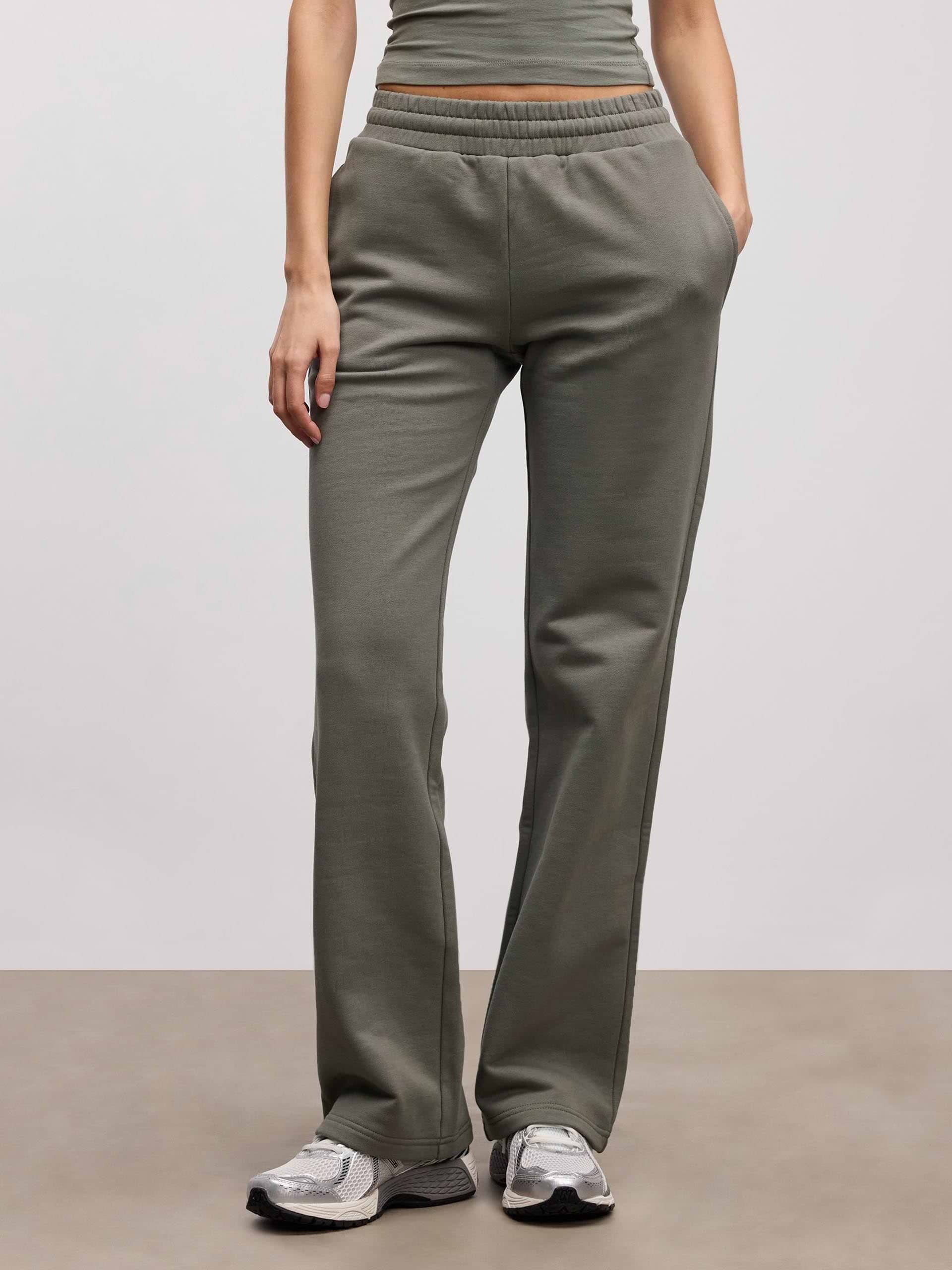 Womens Relaxed Jersey Straight Leg Jogger in Sage
