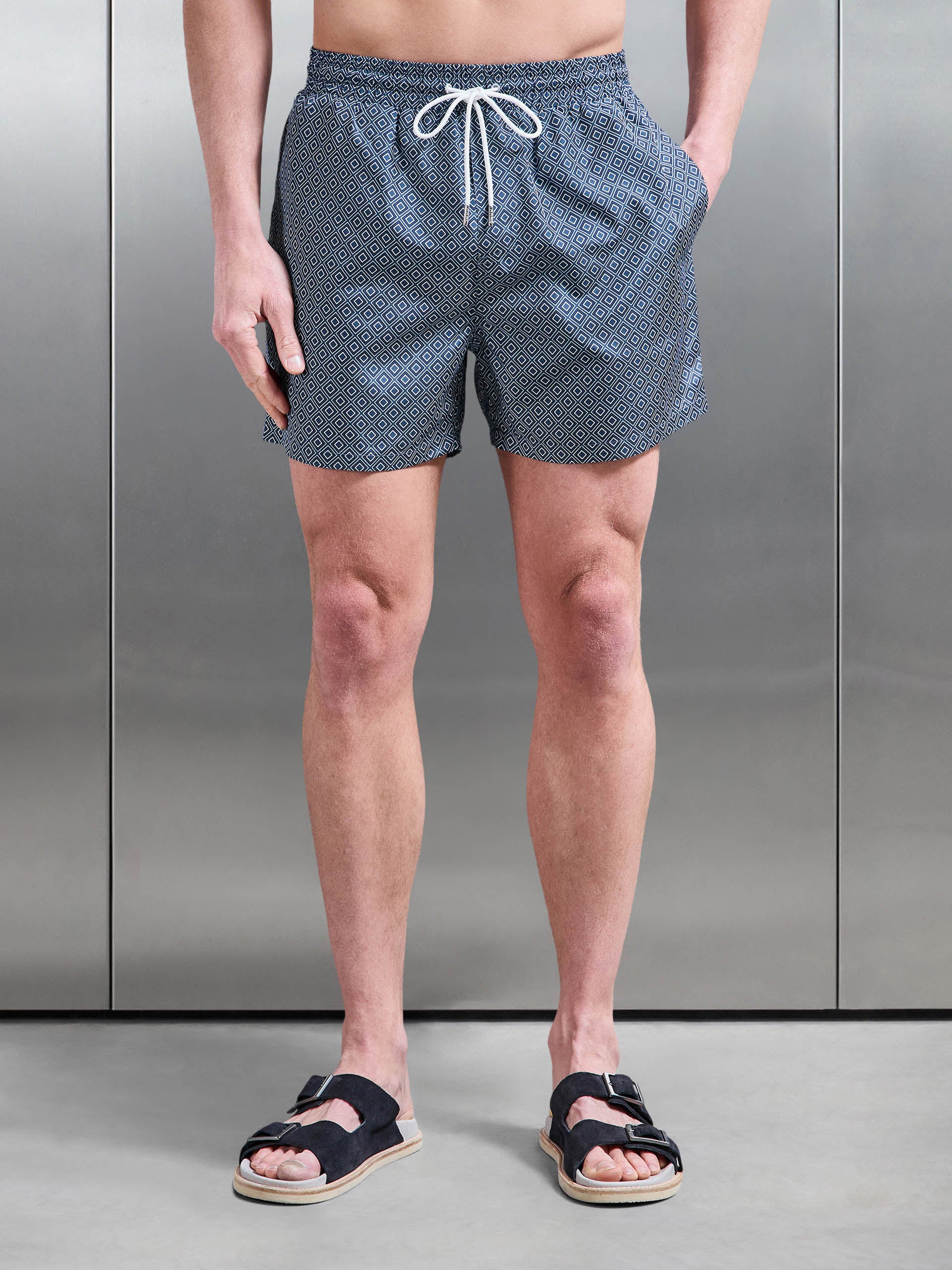 Santo Drawstring Printed Shell Swim Short in Navy