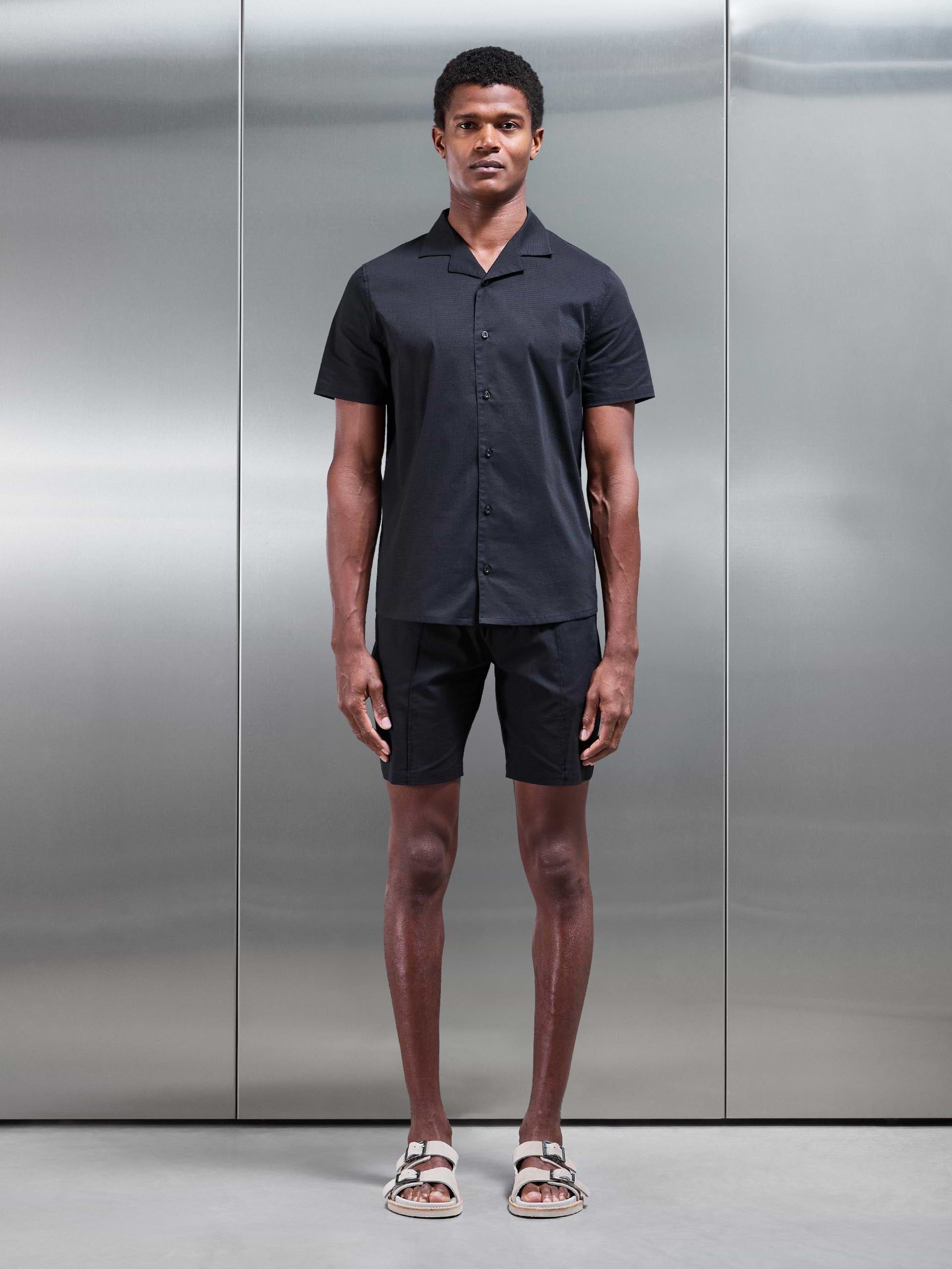 Seersucker Short in Black
