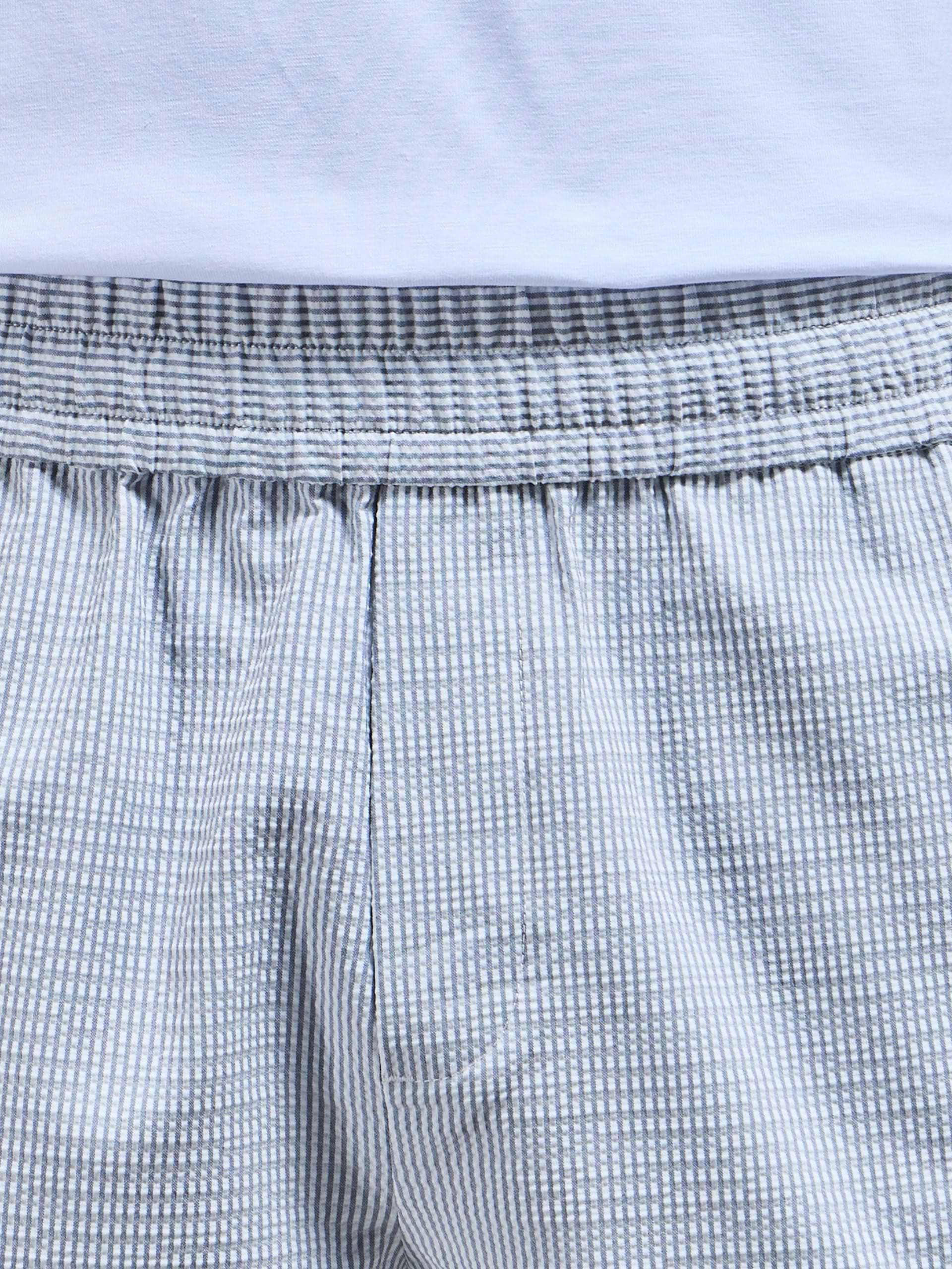 Seersucker Stripe Textured Short in Blue
