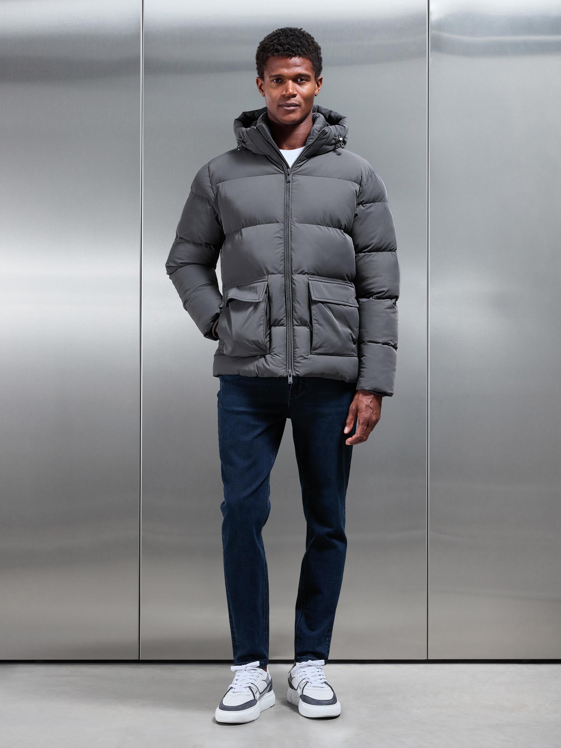 Short Puffer Parka in Grey