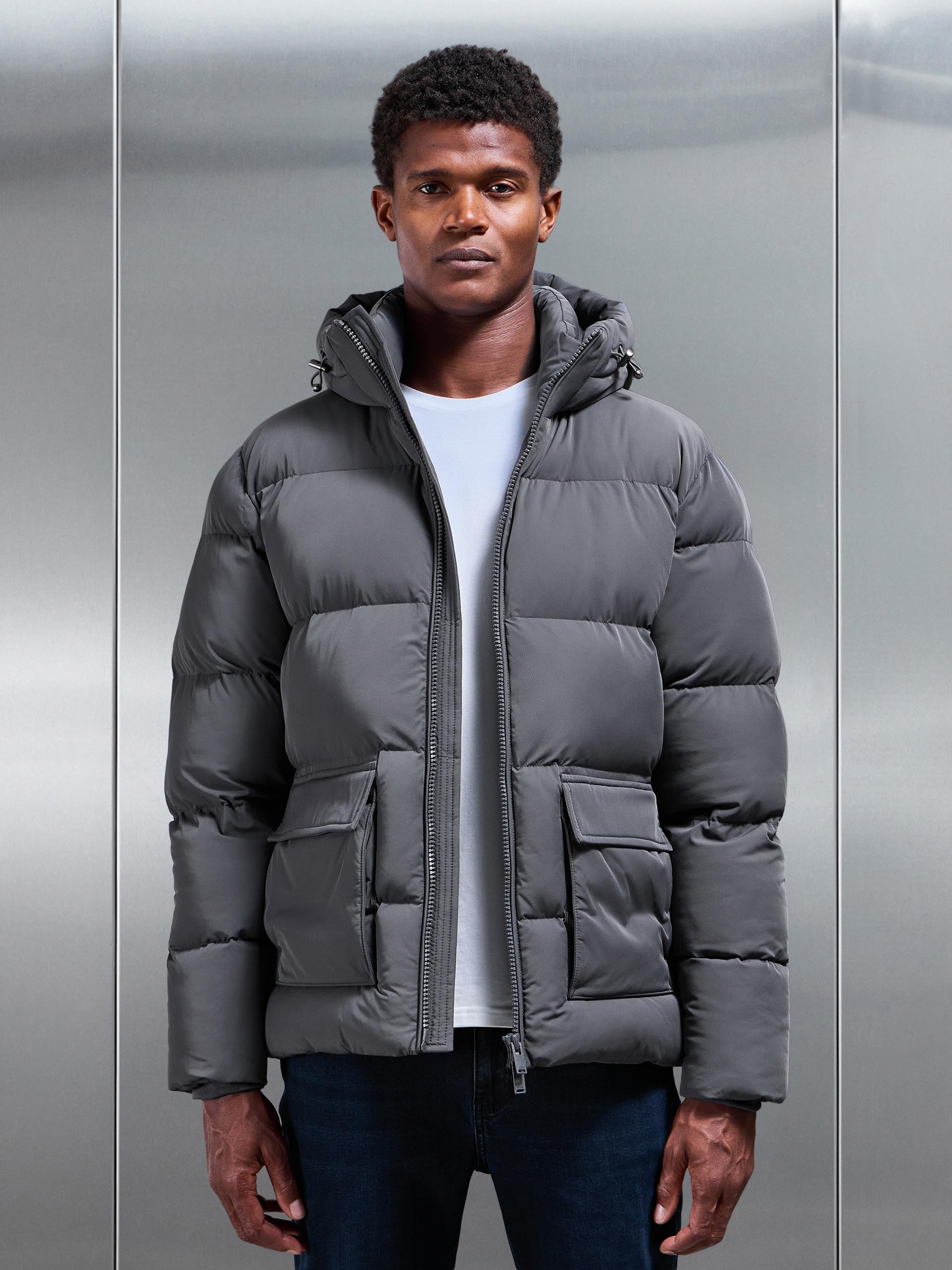 Short Puffer Parka in Grey