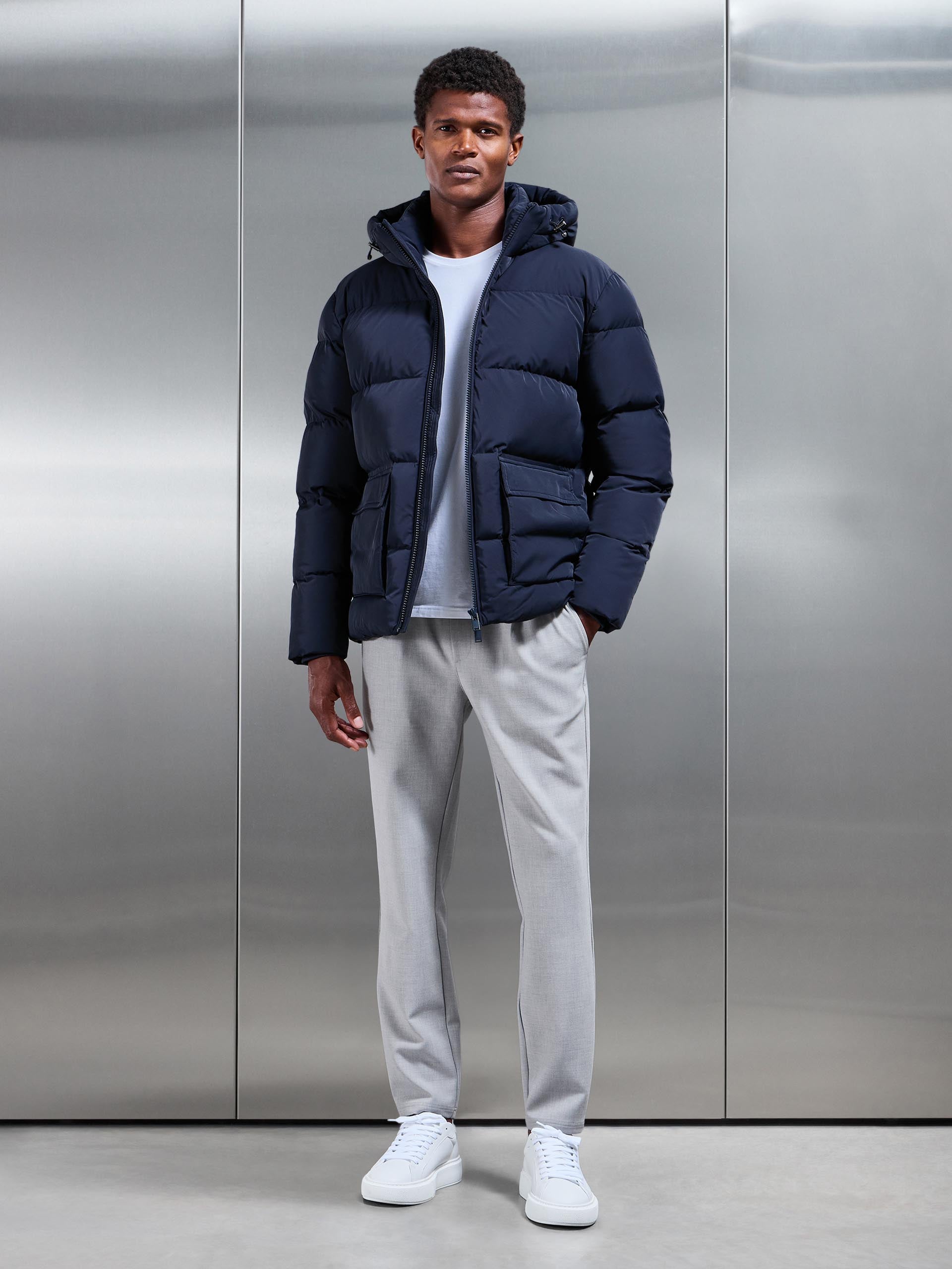Short Puffer Parka in Navy