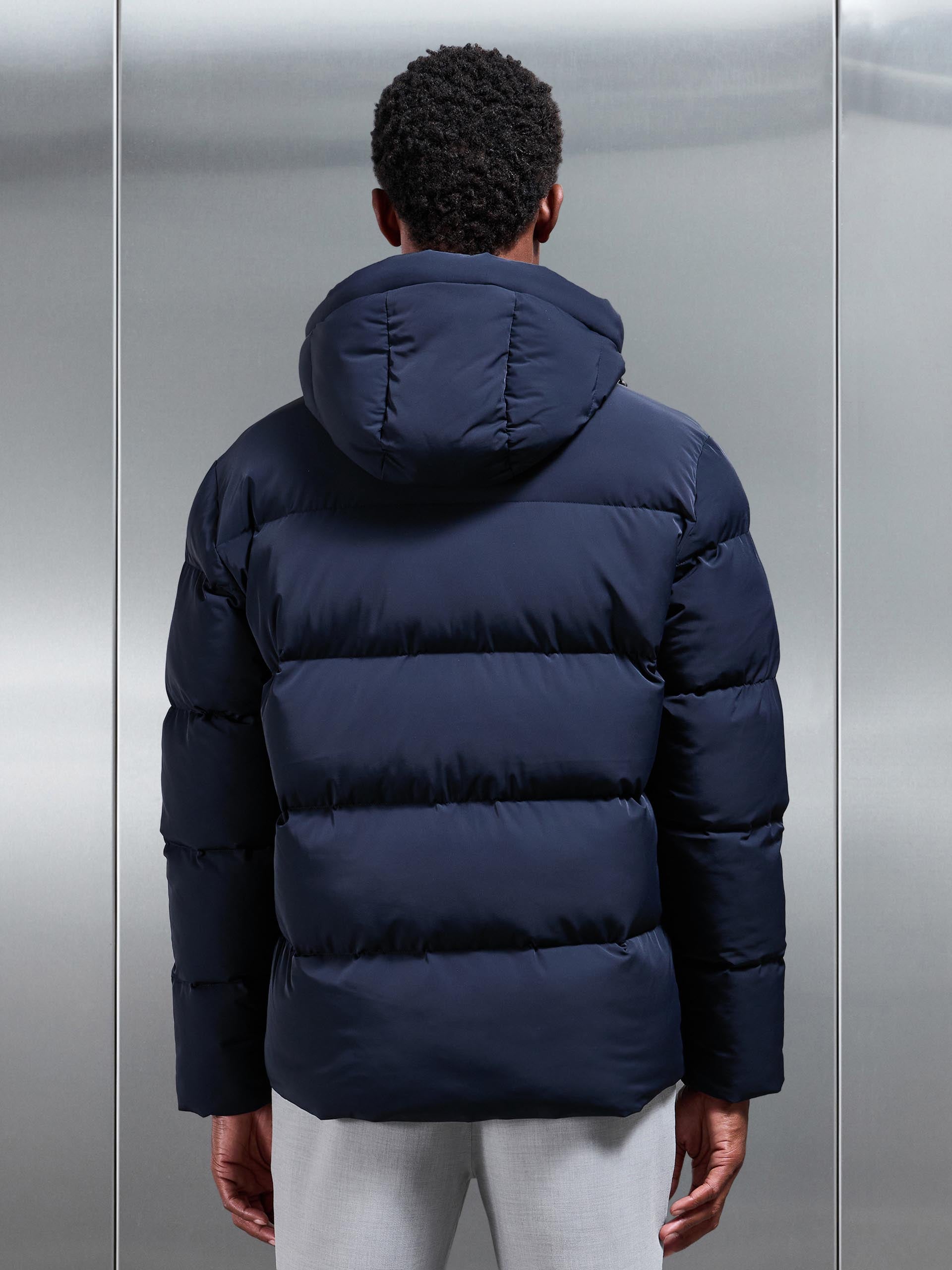 Short Puffer Parka in Navy
