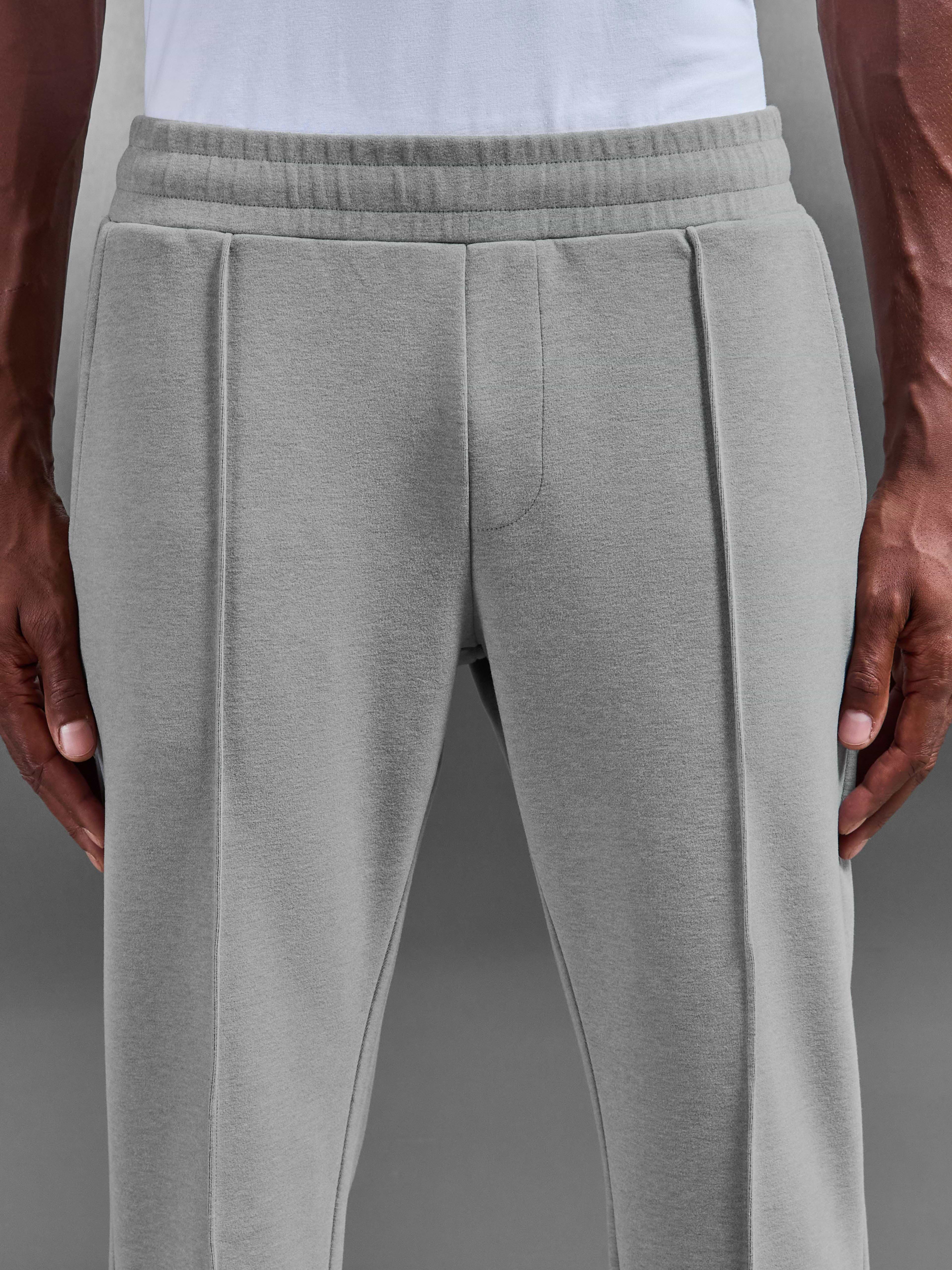 Slim Fit Knitted Jogger in Marl Grey