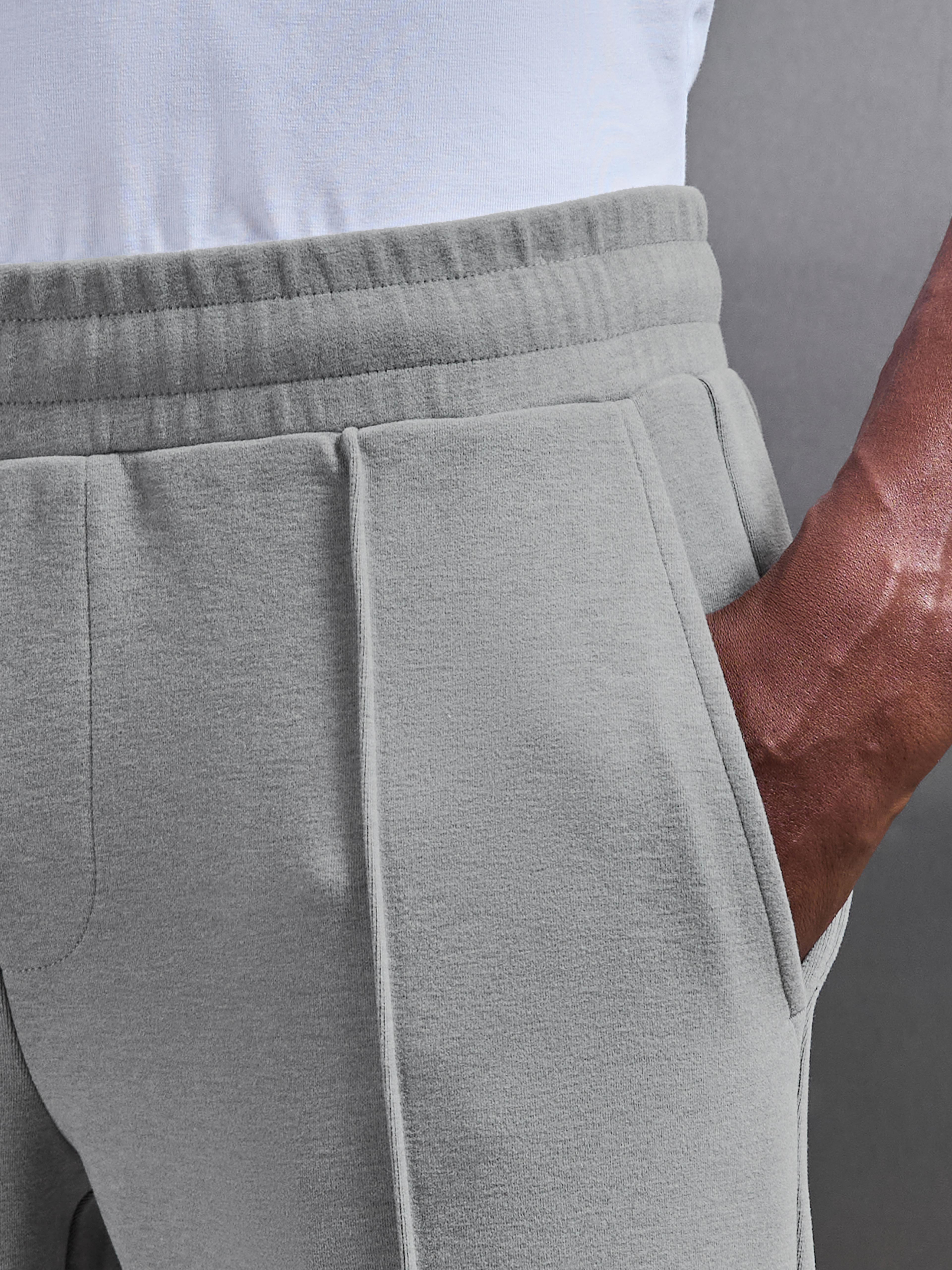 Slim Fit Knitted Jogger in Marl Grey