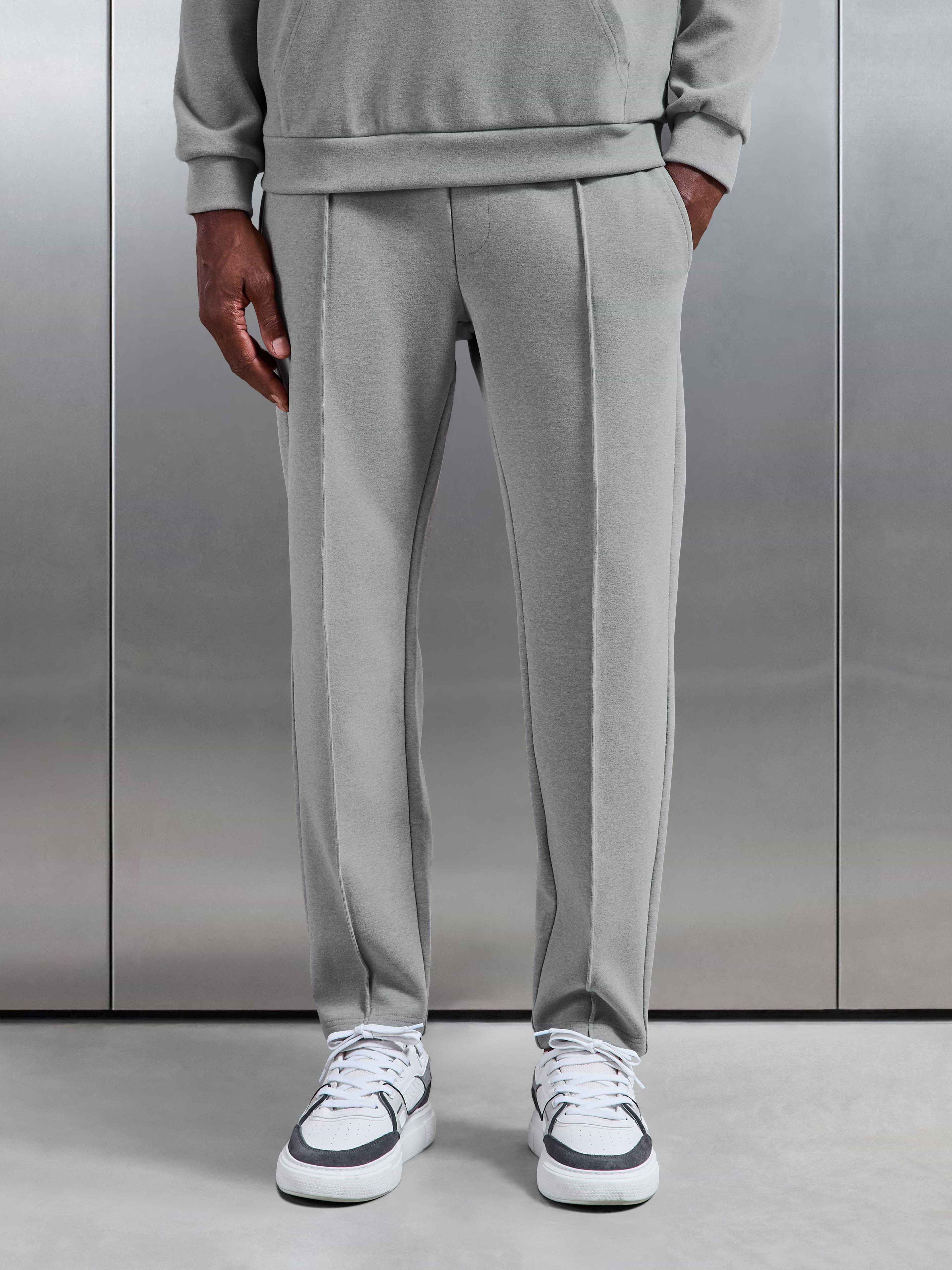 Slim Fit Knitted Jogger in Marl Grey