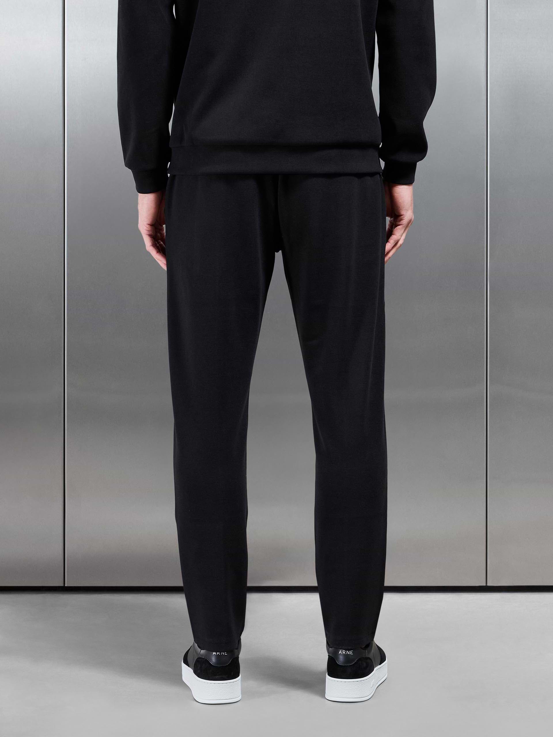 Slim Fit Knitted Jogger in Black