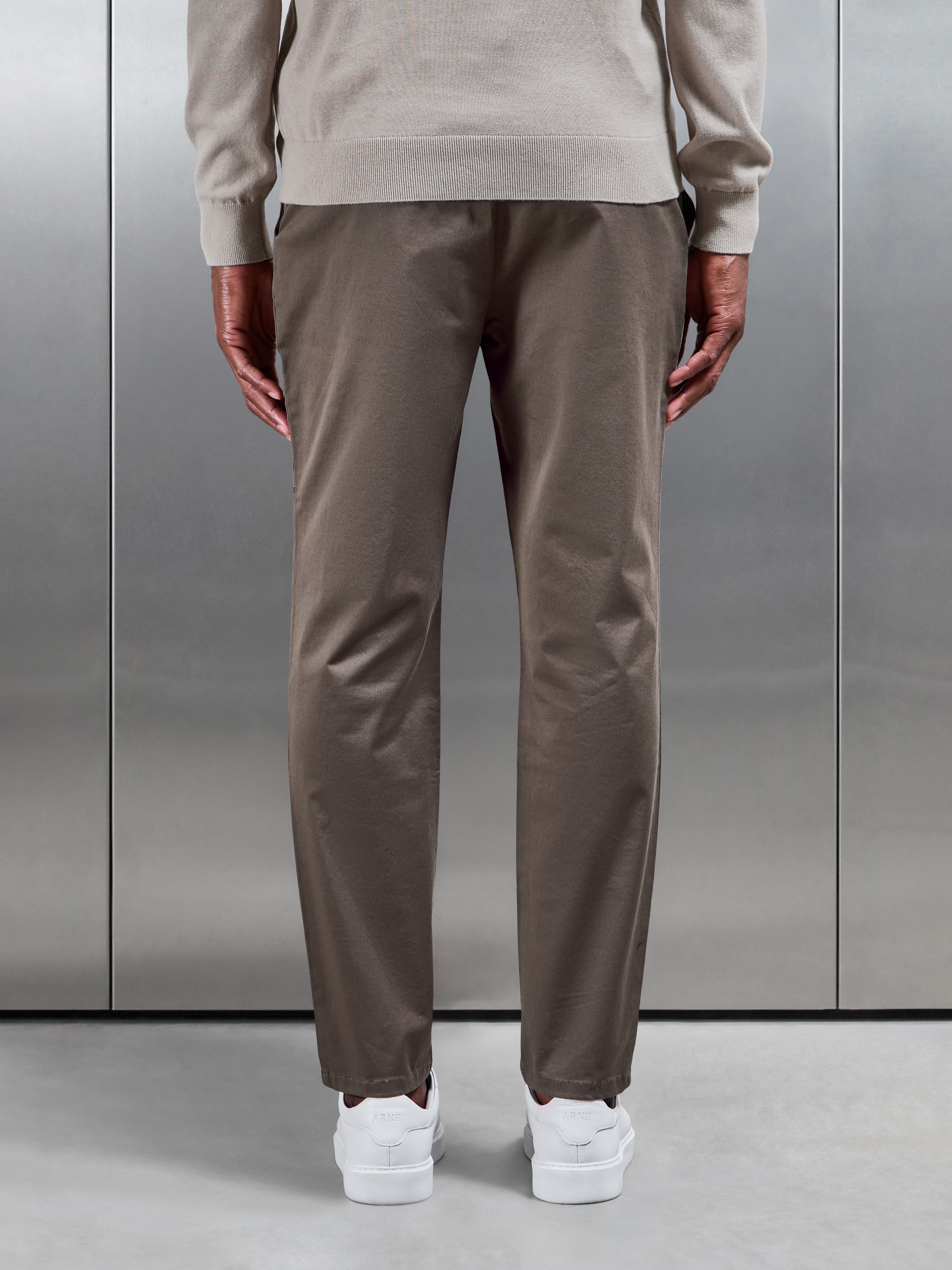Slim Fit Tailored Chino Trouser in Medium Brown