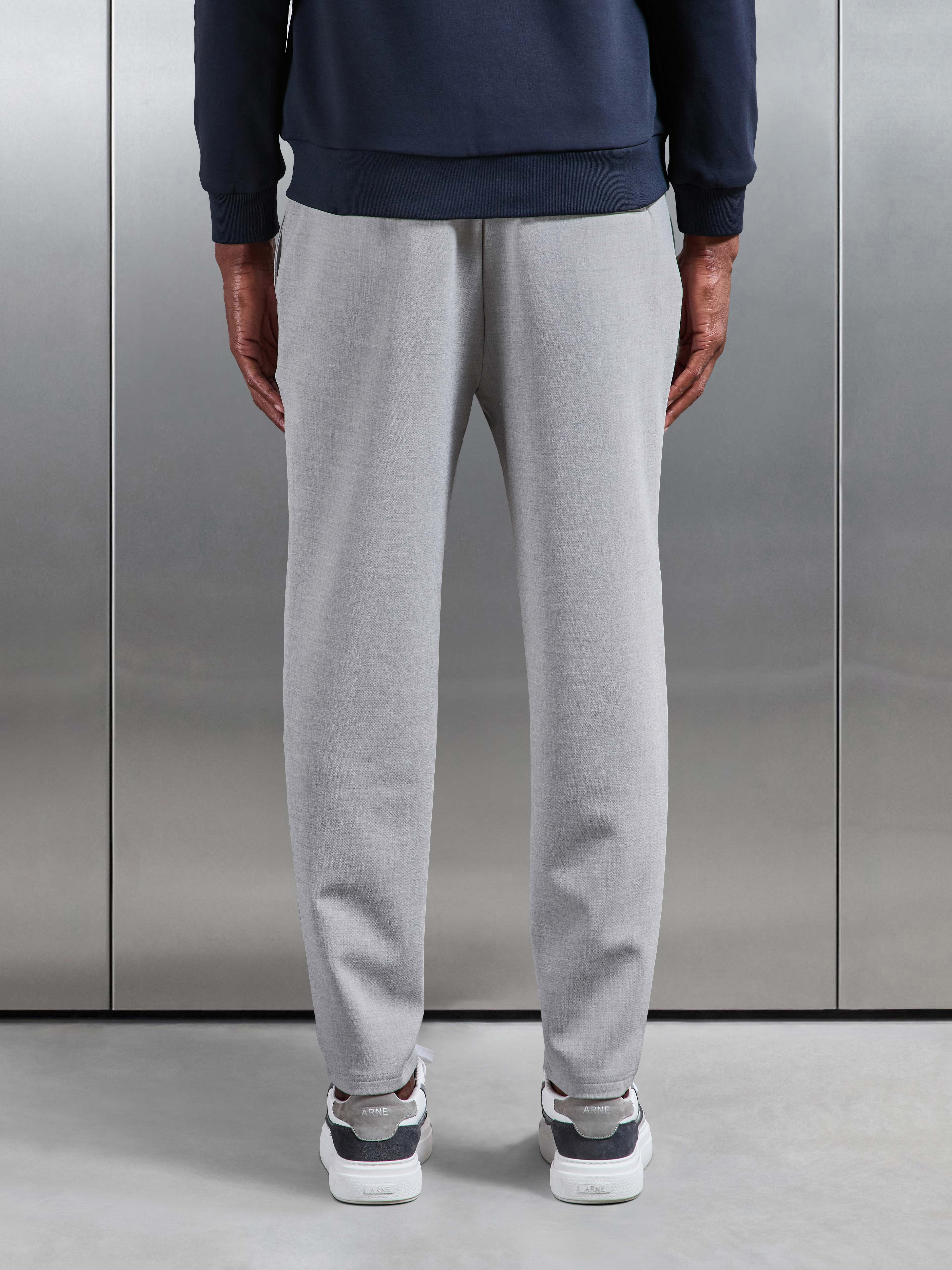 Smart Casual Jogger in Stone
