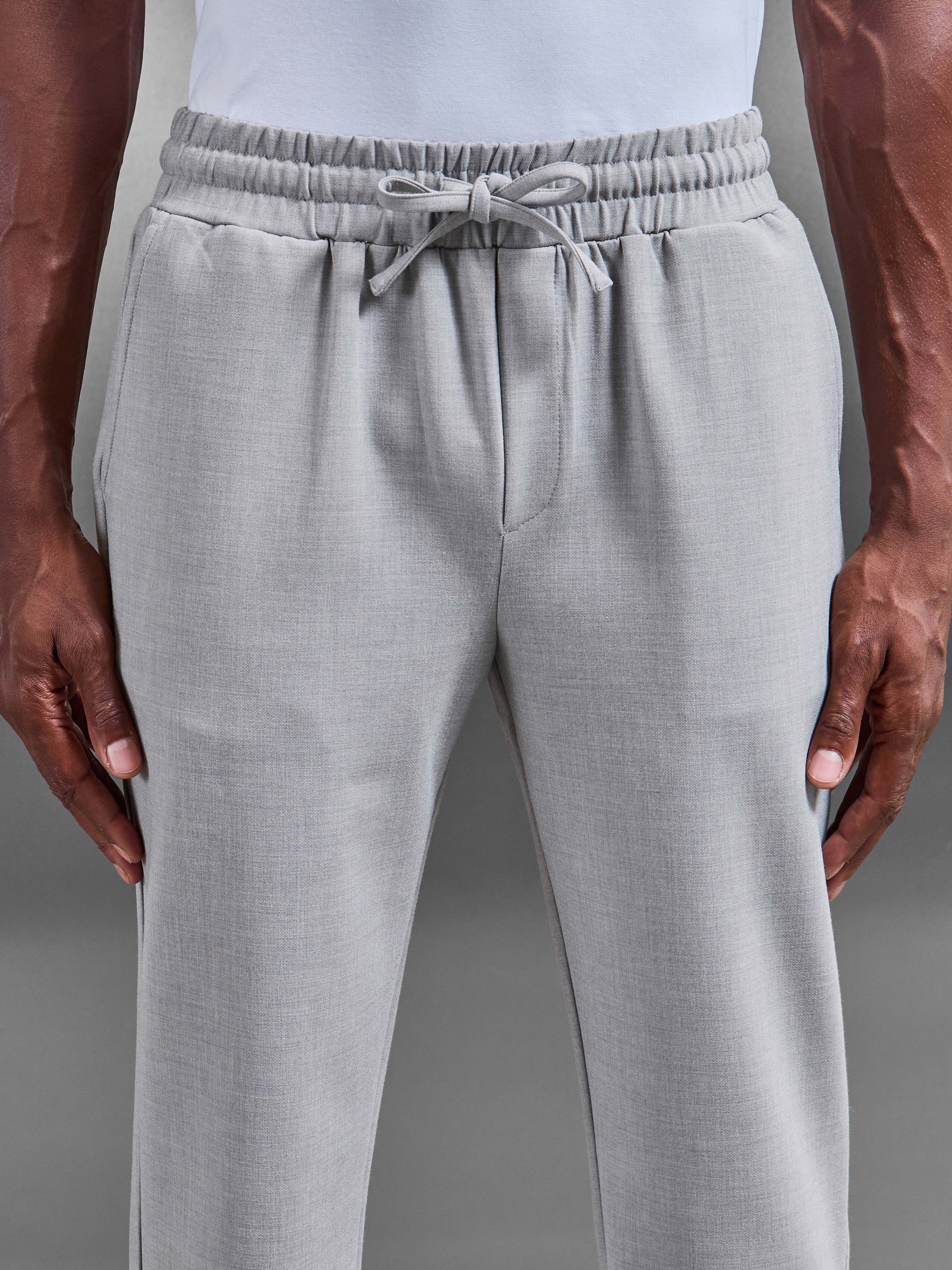 Smart Casual Jogger in Stone