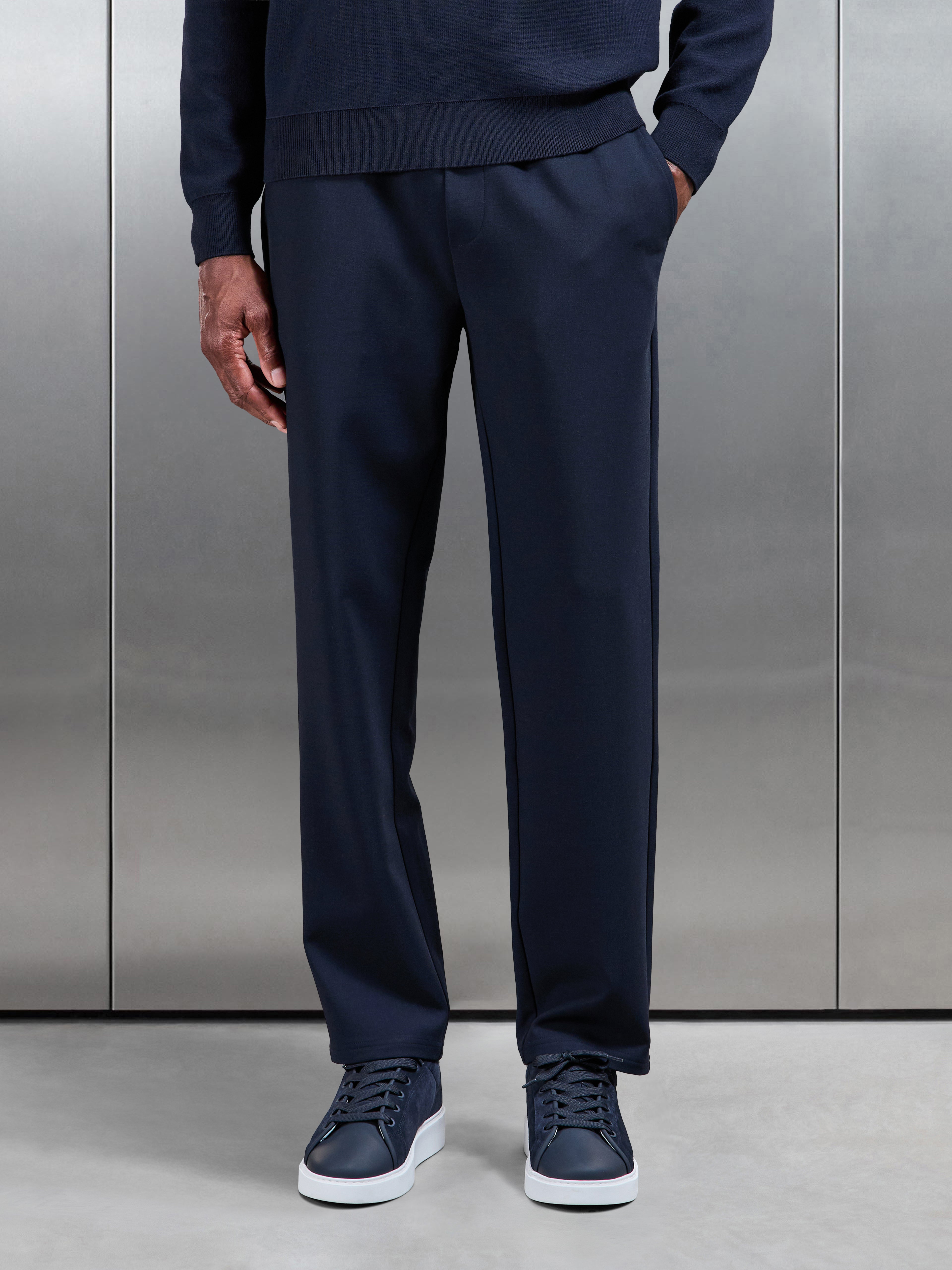 Smart Casual Straight Leg Jogger in Navy