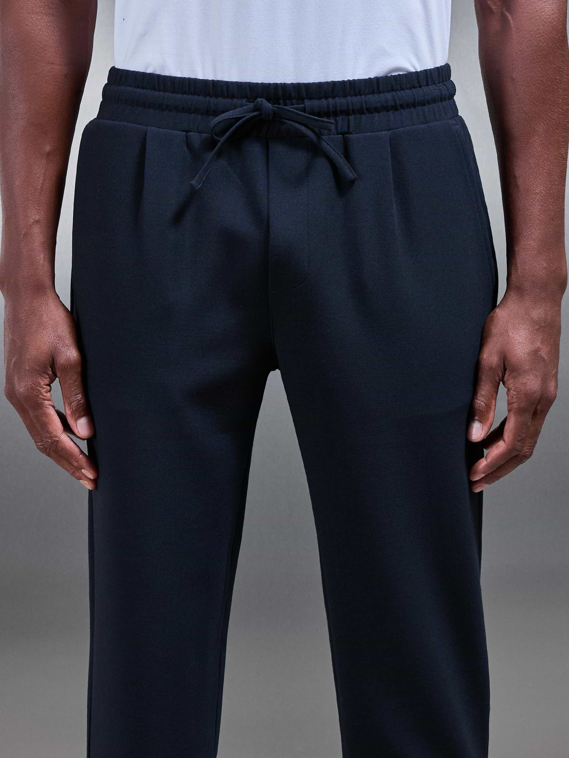 Smart Casual Jogger in Navy