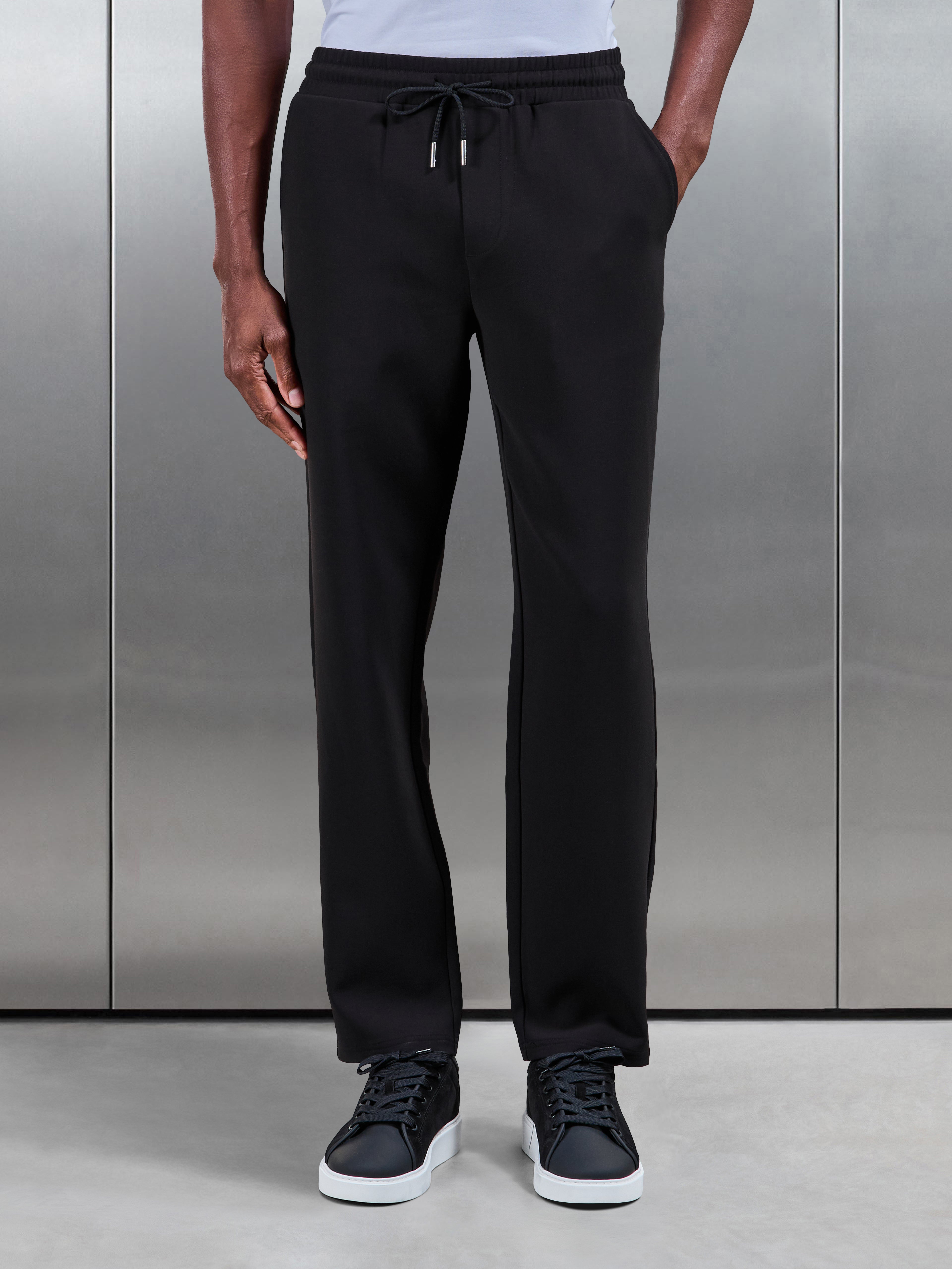 Smart Casual Straight Leg Jogger in Black