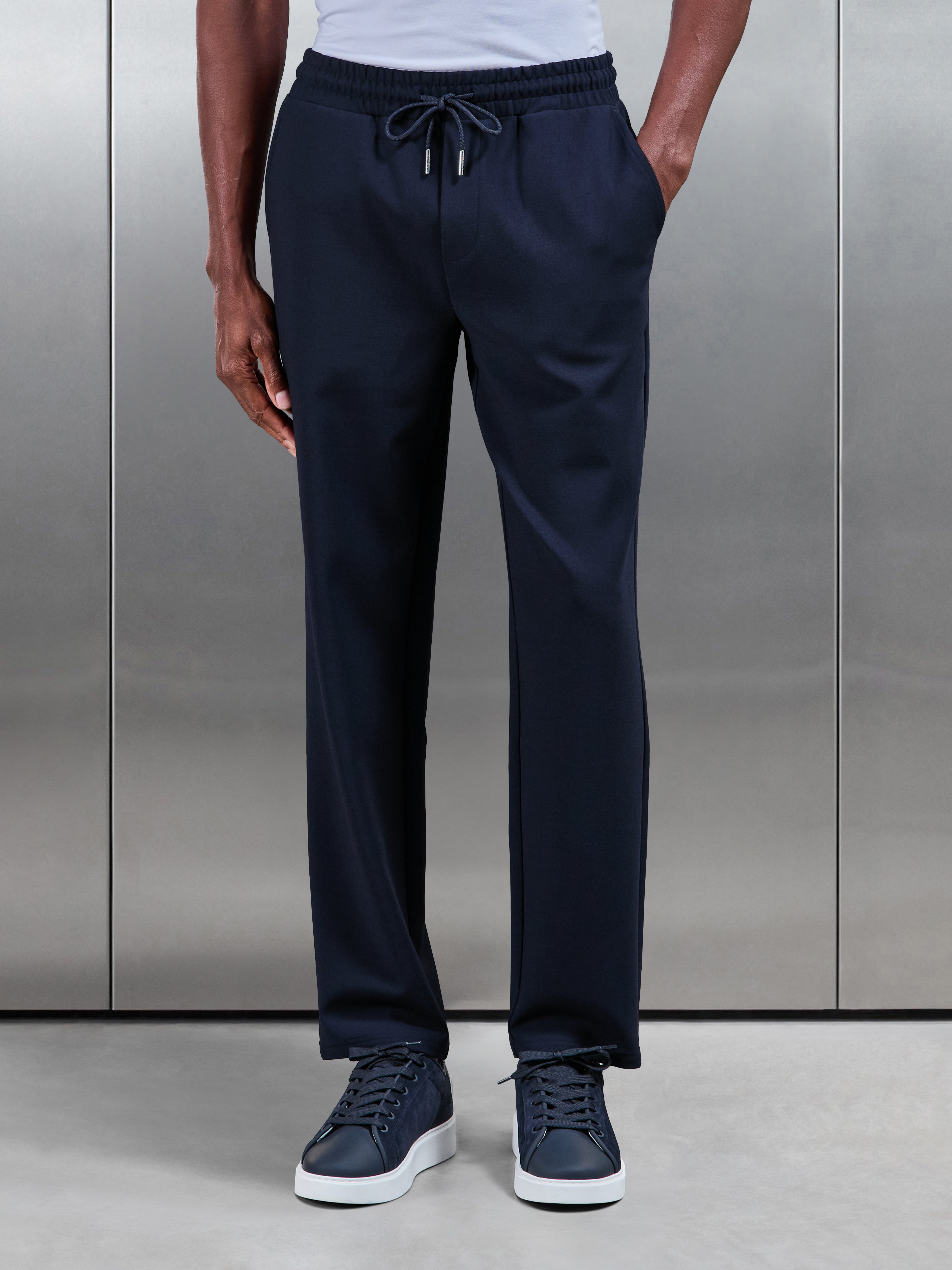 Smart Casual Straight Leg Jogger in Navy
