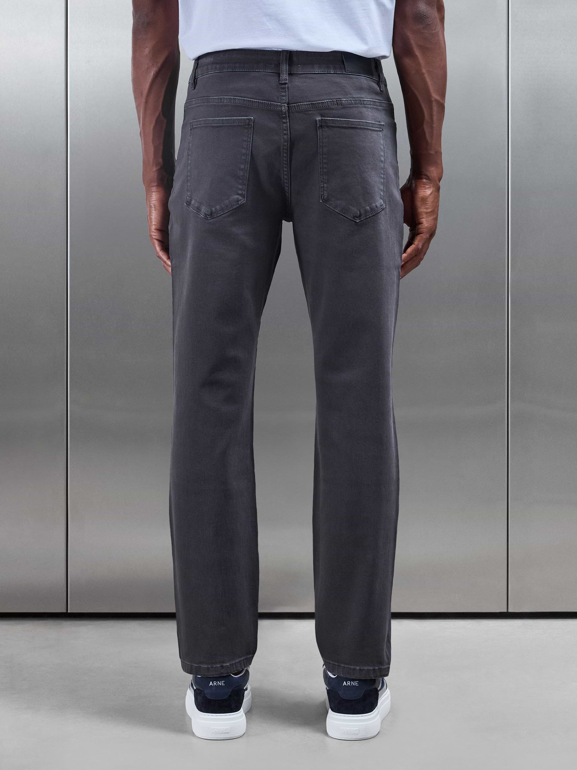 Straight Leg Denim Jeans in Grey