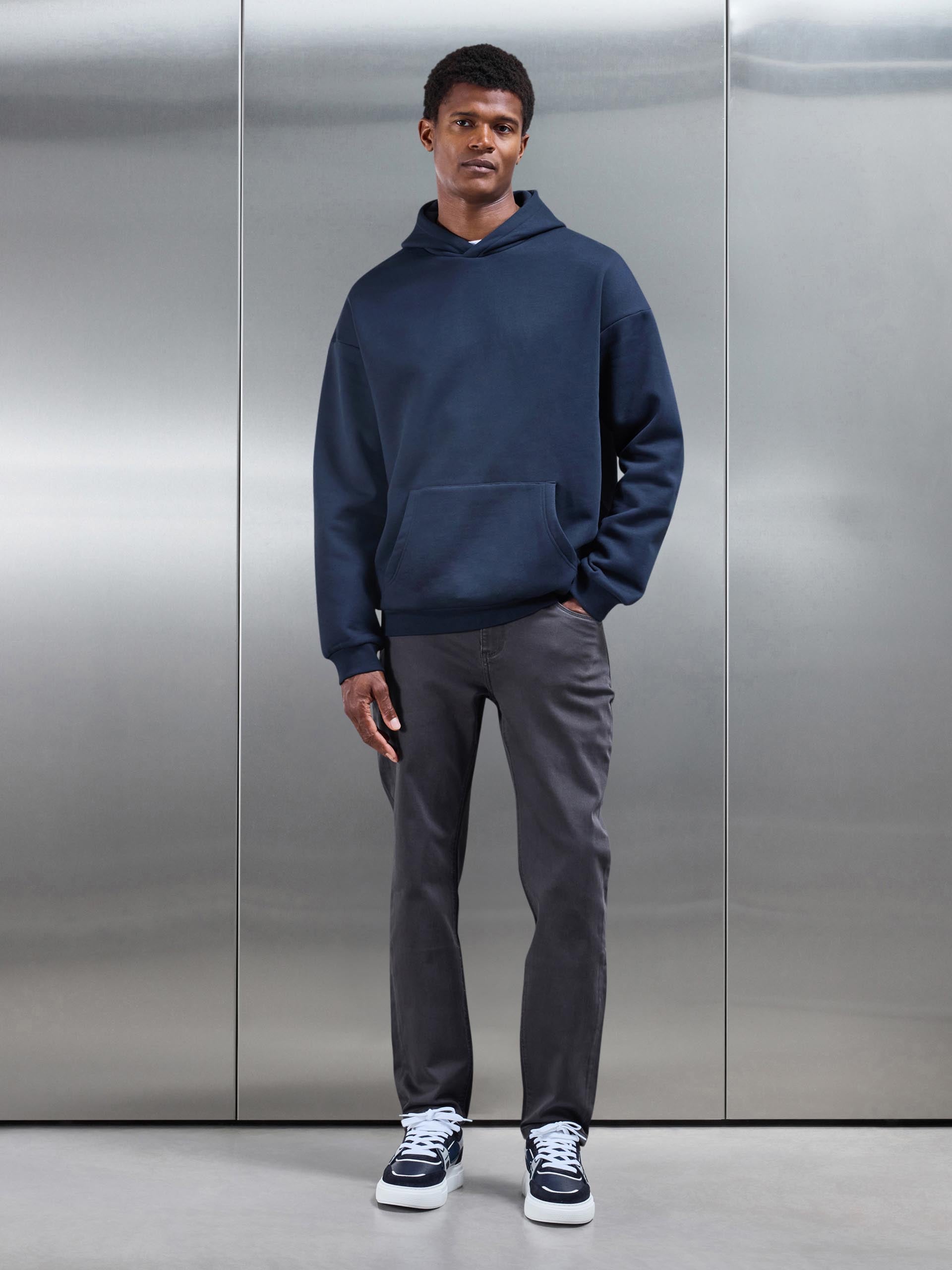 Straight Leg Denim Jeans in Grey