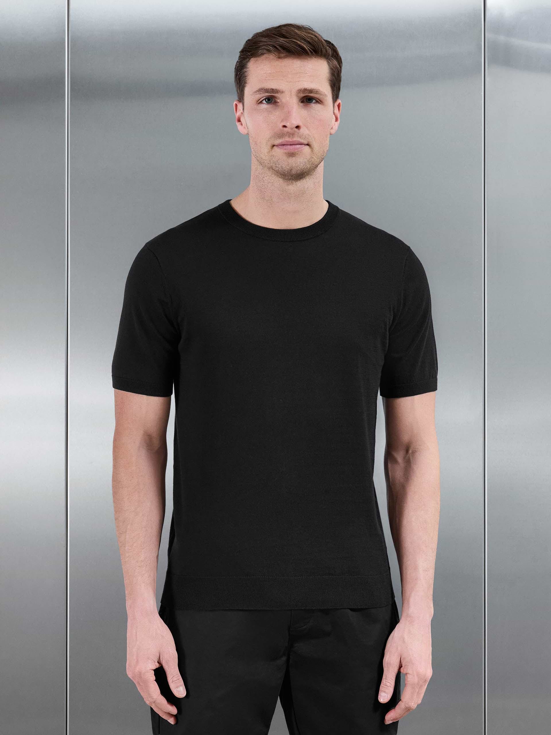 Summer Cotton Knitted T-Shirt in Black