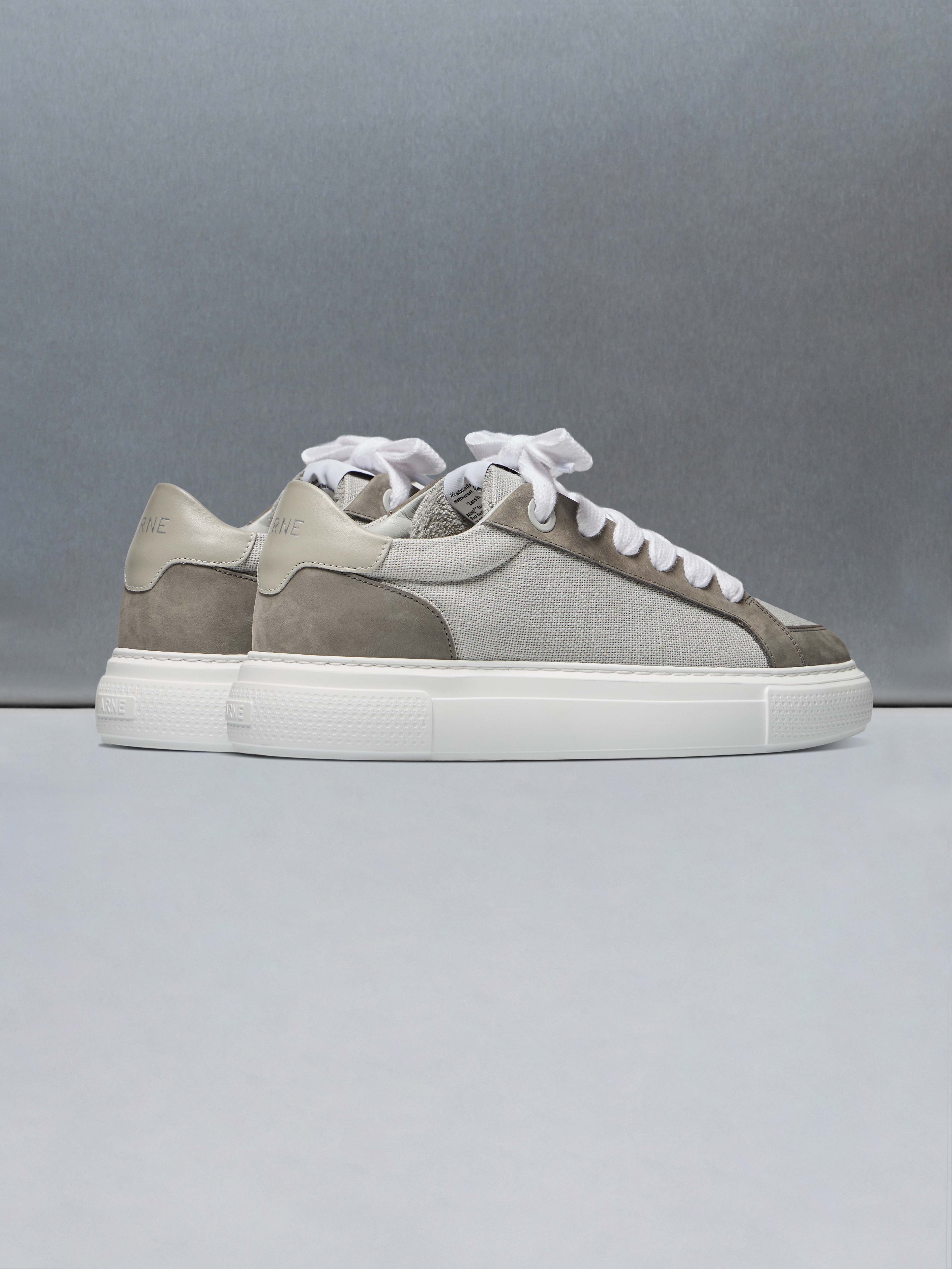 Studio Trainer in Grey