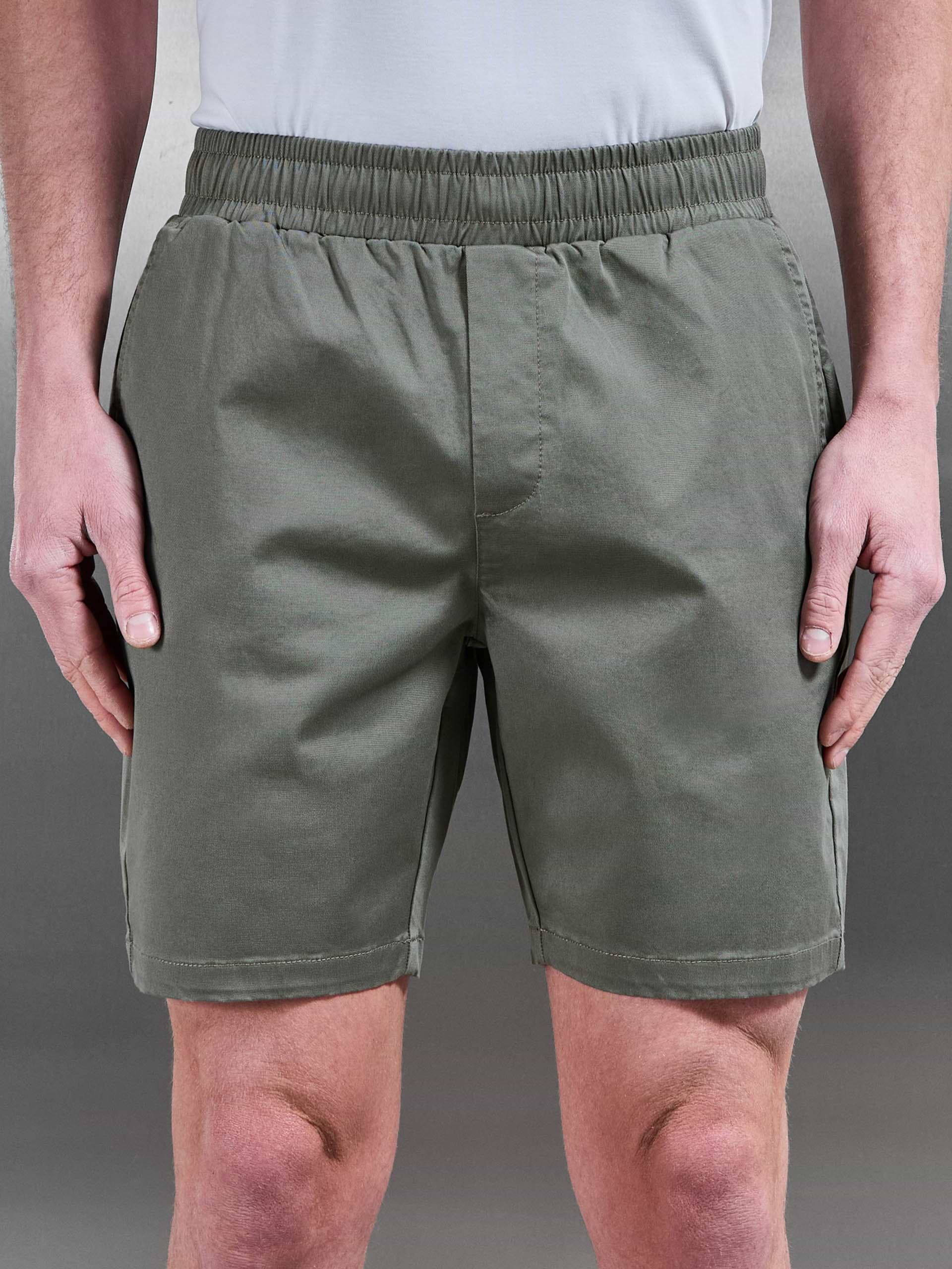 Tailored Chino Drawstring Short in Olive