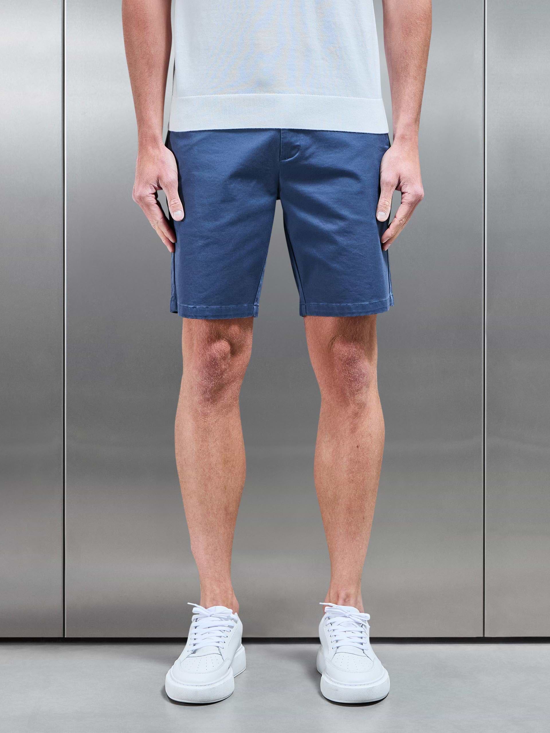 Slim Chino Short in Air Force Blue