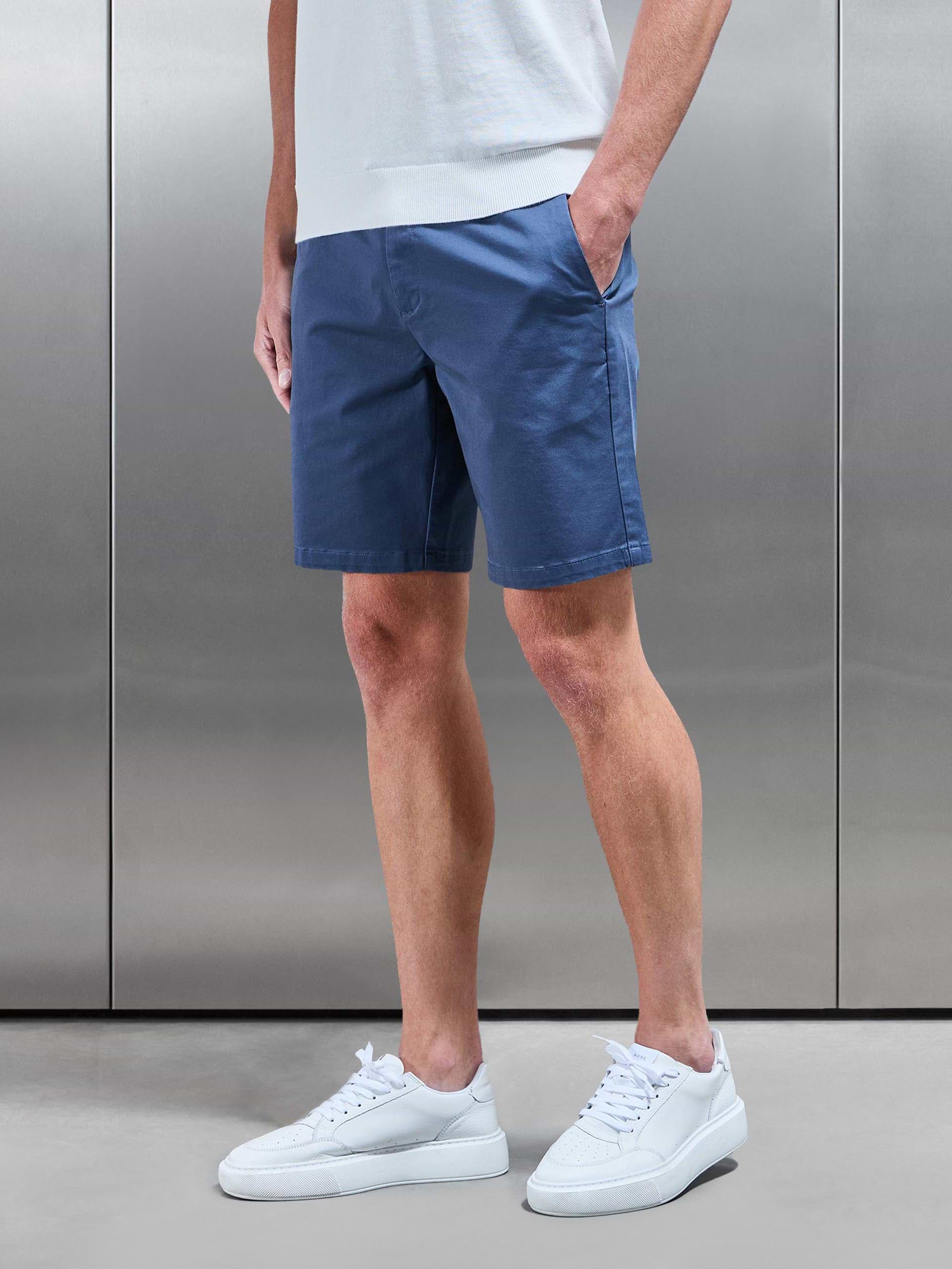 Slim Chino Short in Air Force Blue