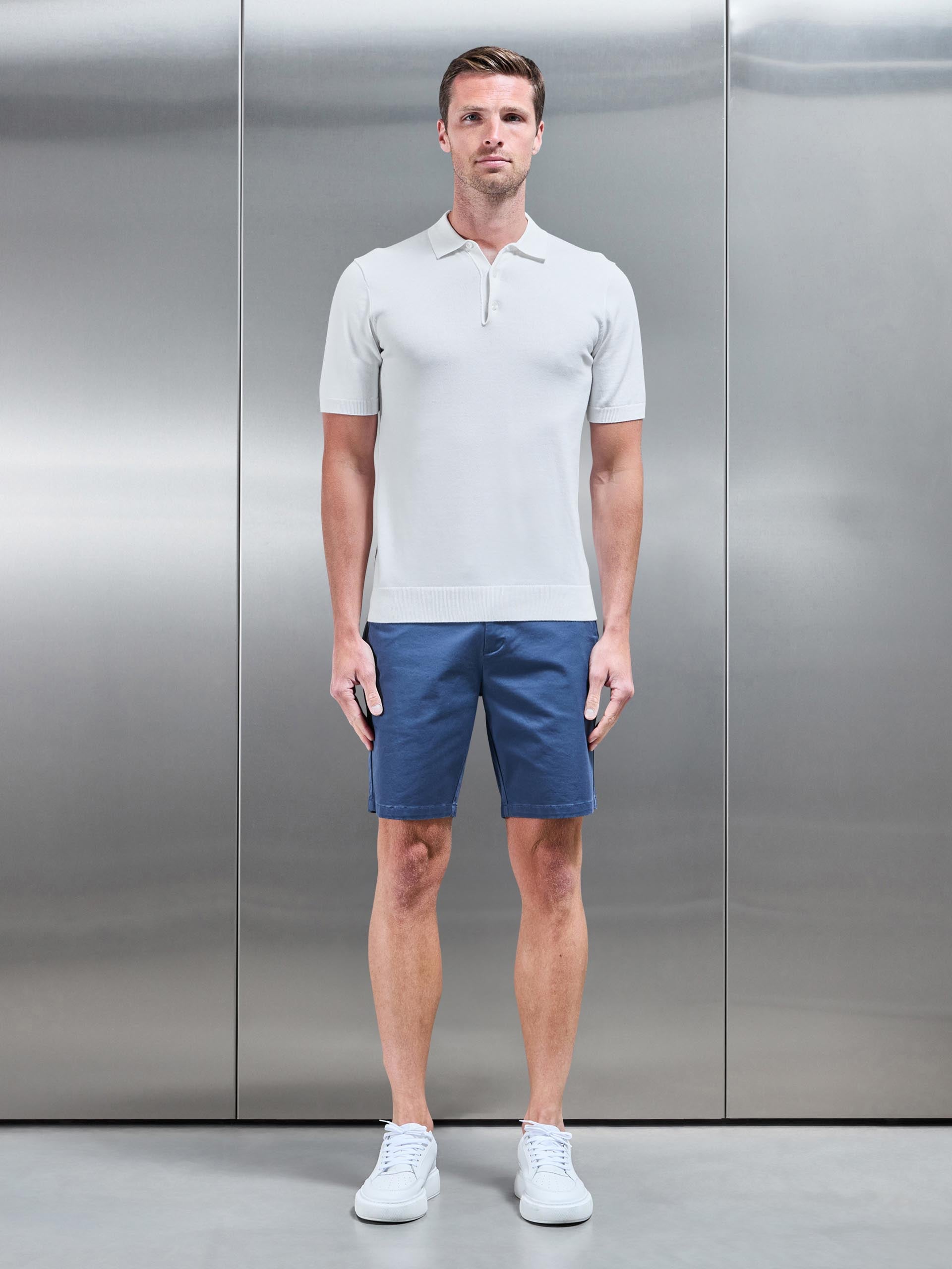 Slim Chino Short in Air Force Blue