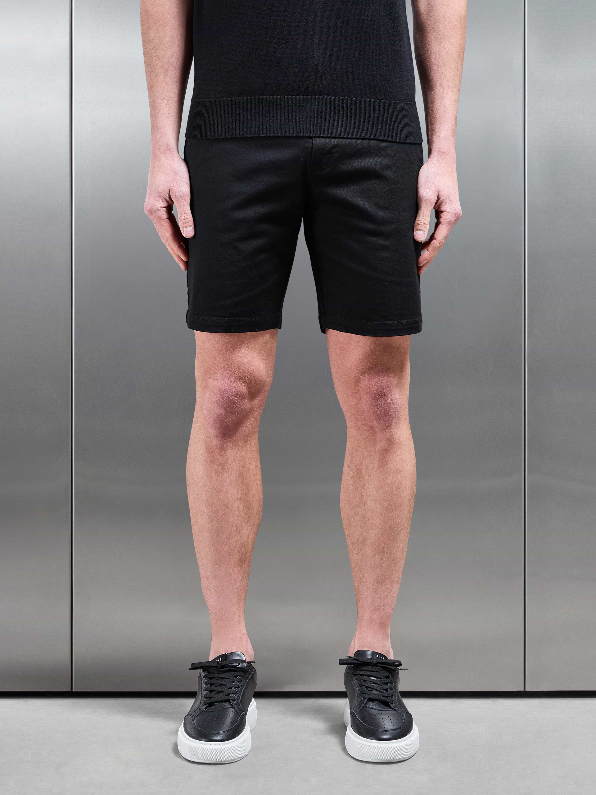 Slim Chino Short in Black