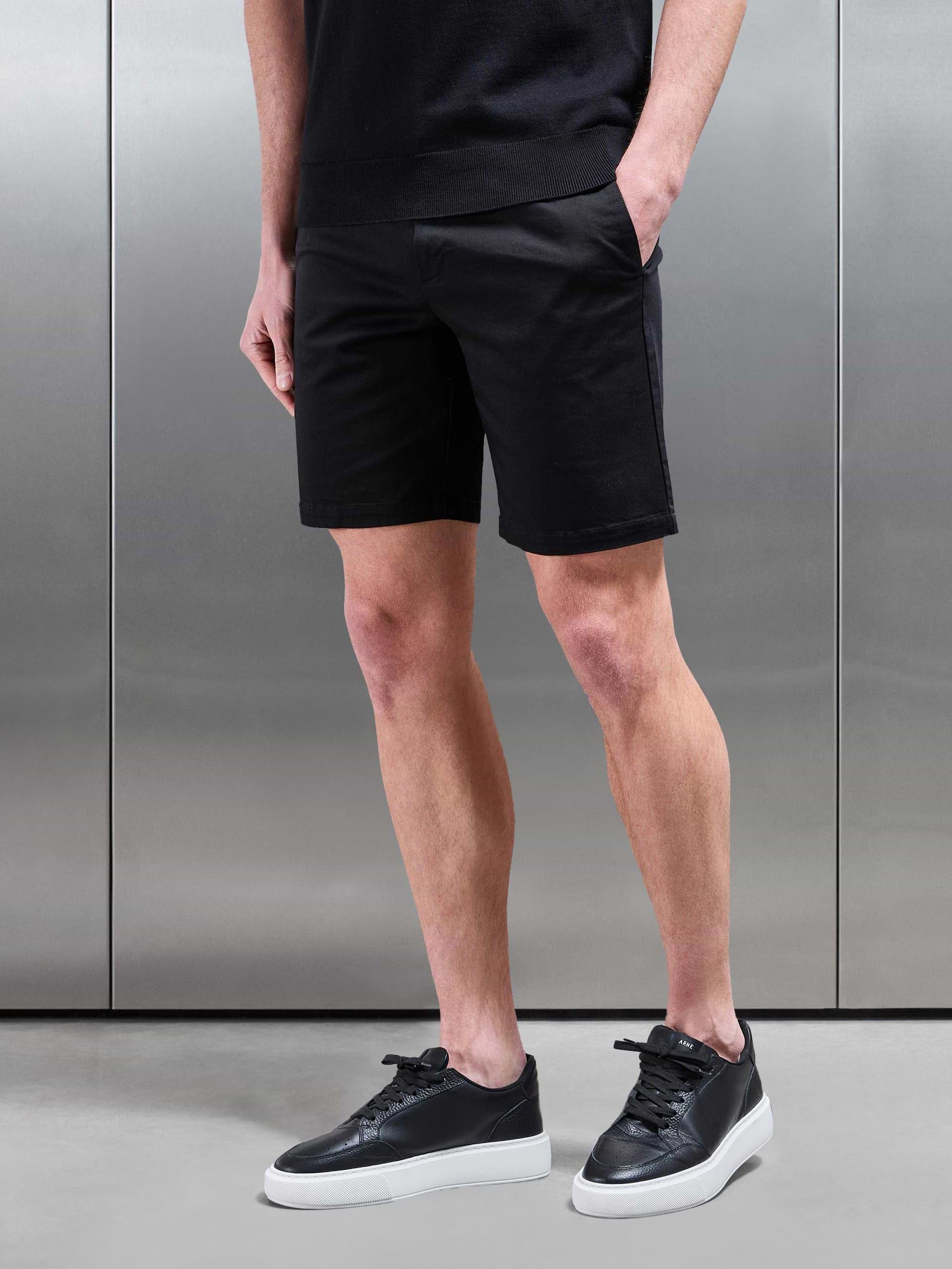 Slim Chino Short in Black