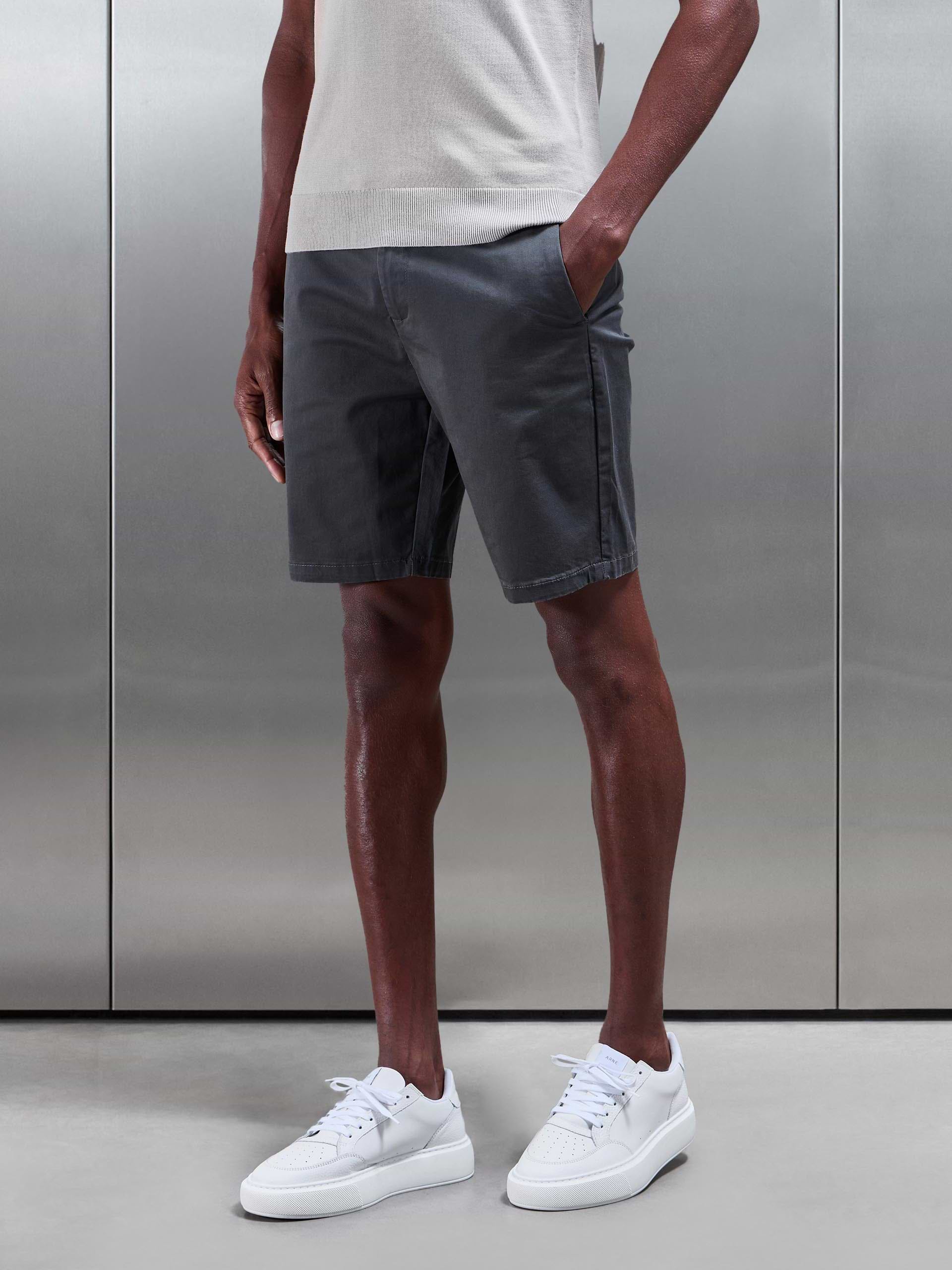Slim Chino Short in Grey